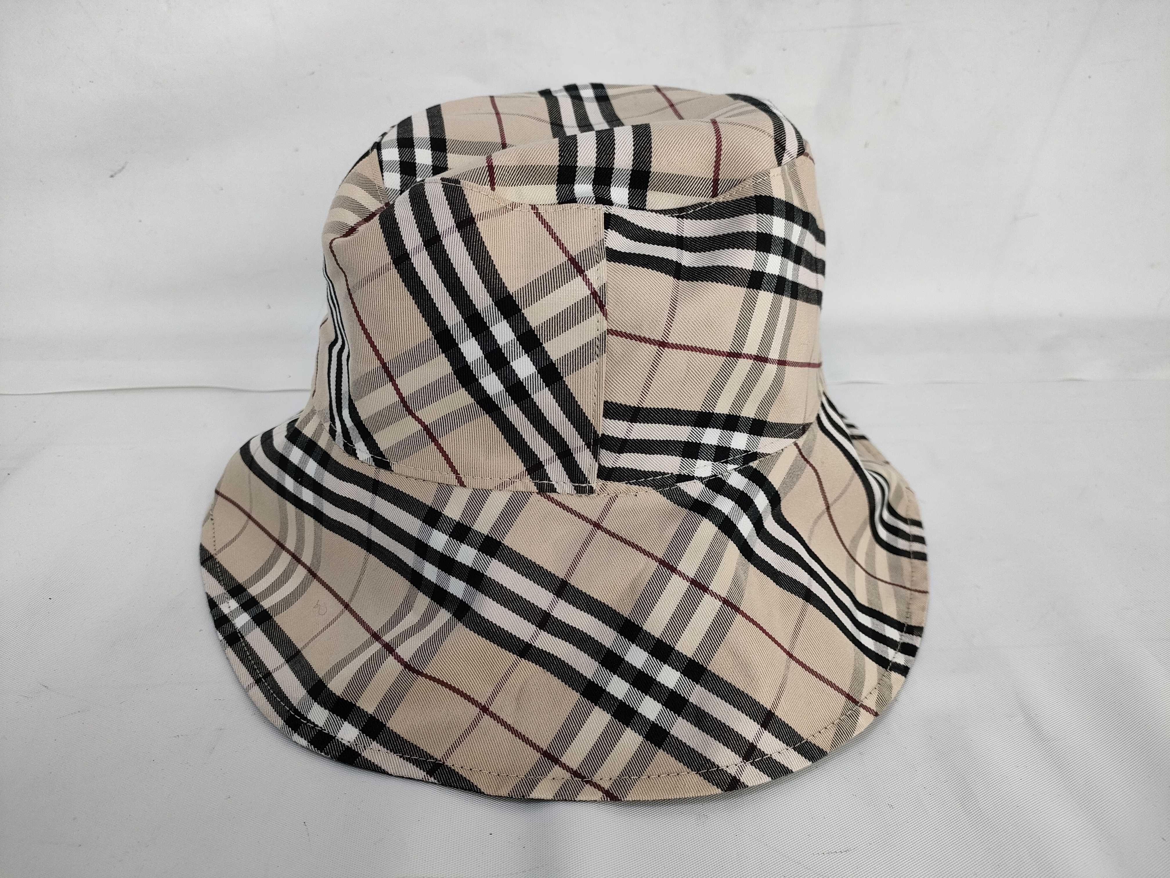 【水曜終了】(10700_0054)BURBERRY ノヴァチェック/バケットハット リバーシブル ブラック その他小物