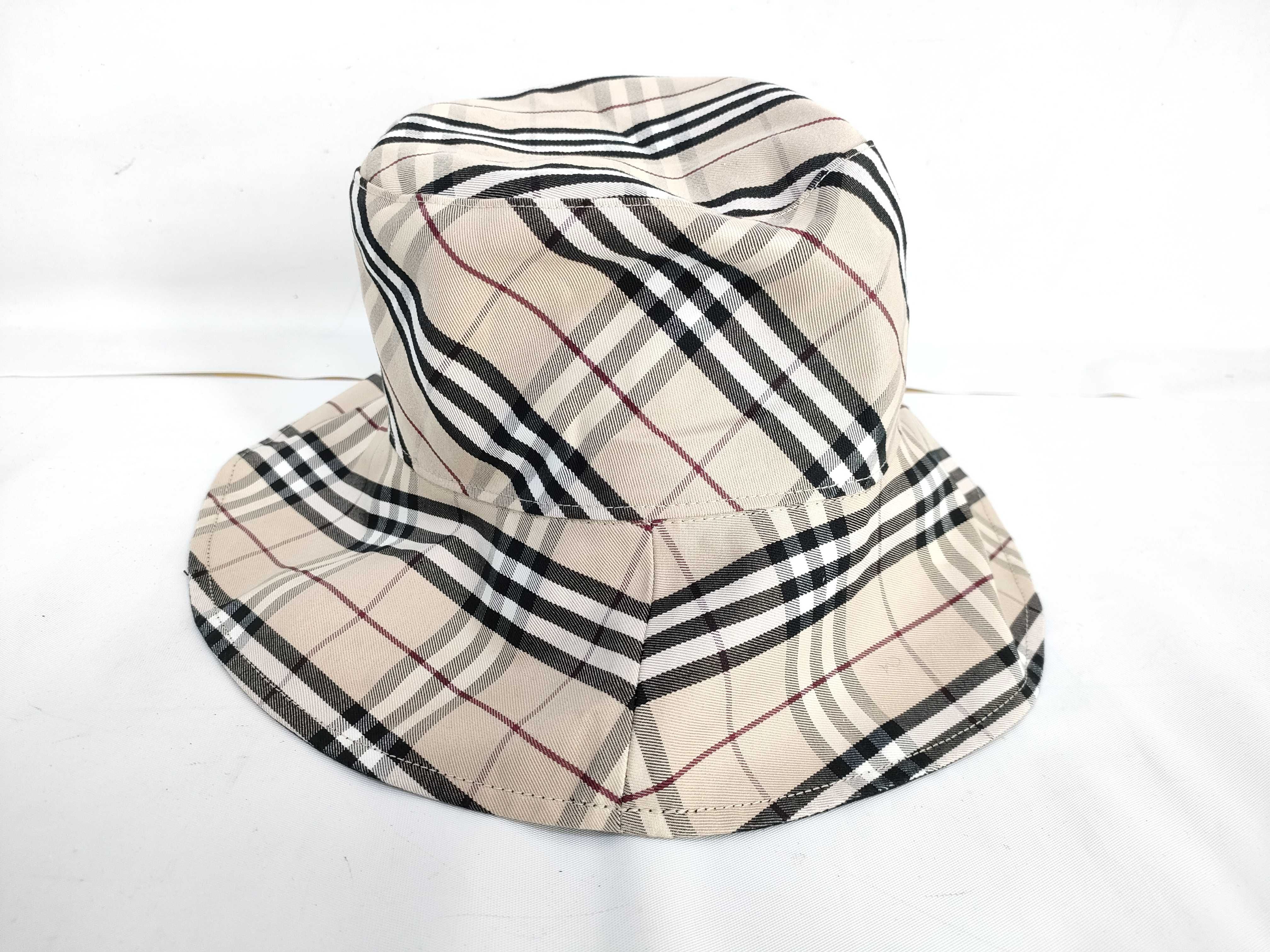 【水曜終了】(10700_0054)BURBERRY ノヴァチェック/バケットハット リバーシブル ブラック その他小物