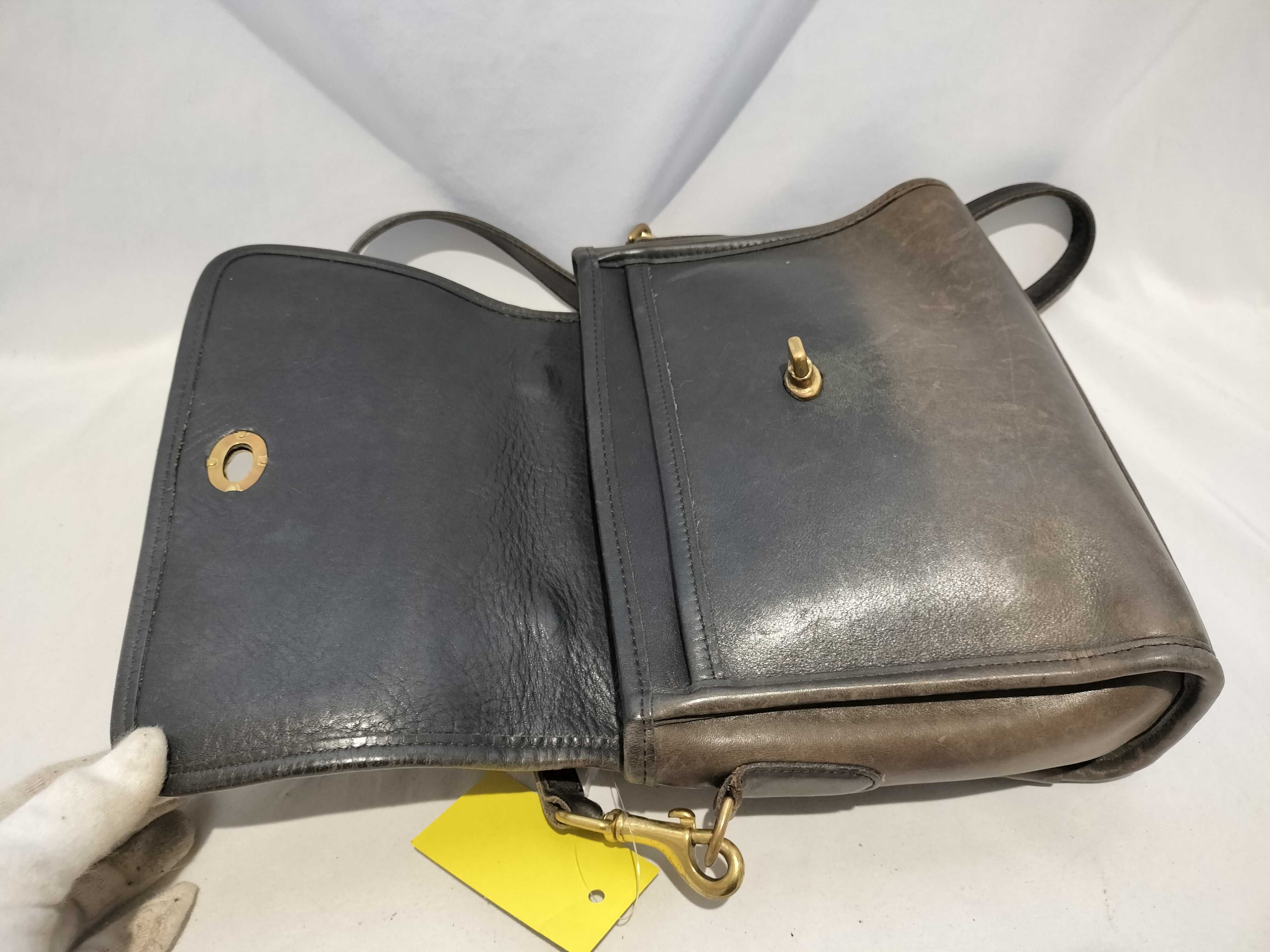 【水曜終了】(10699_0068)COACH オールド/レザー/ターンロック ショルダーバッグ