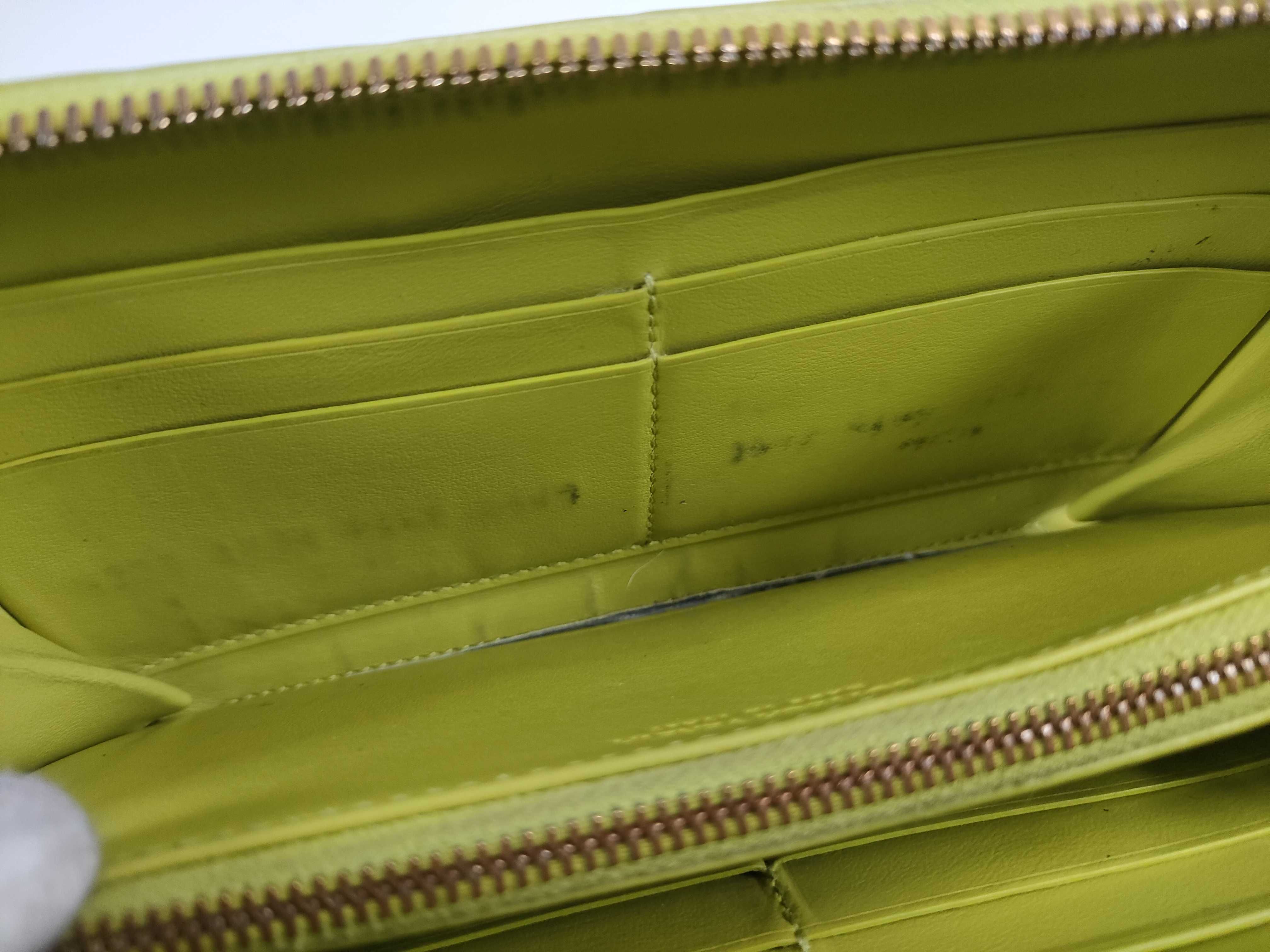 【水曜終了】(10700_0141)BOTTEGA VENETA ラウンドジップ 財布