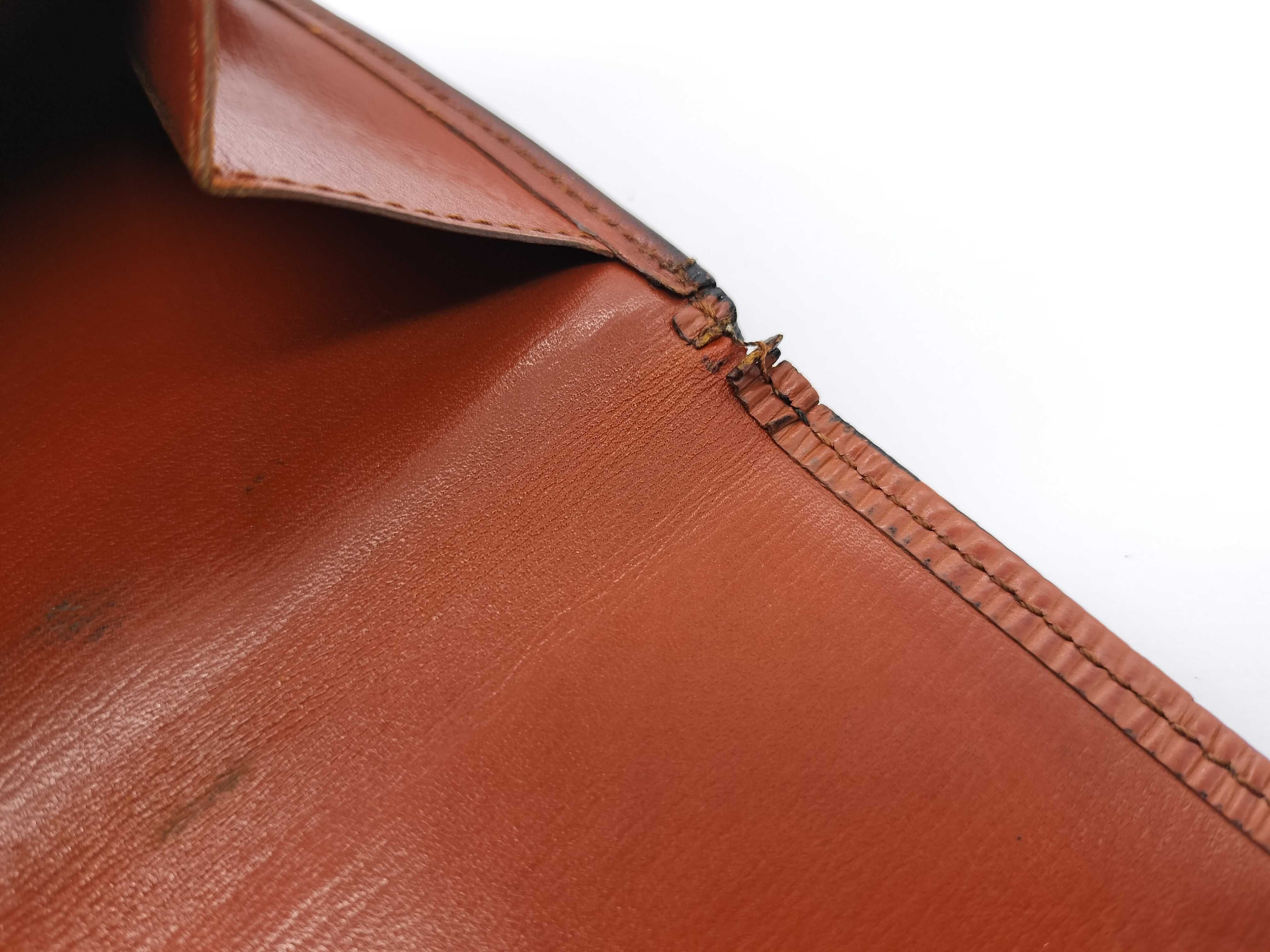 【水曜終了】(10708_0117)LOUIS VUITTON エピ 二つ折り財布 ダブルホック 財布