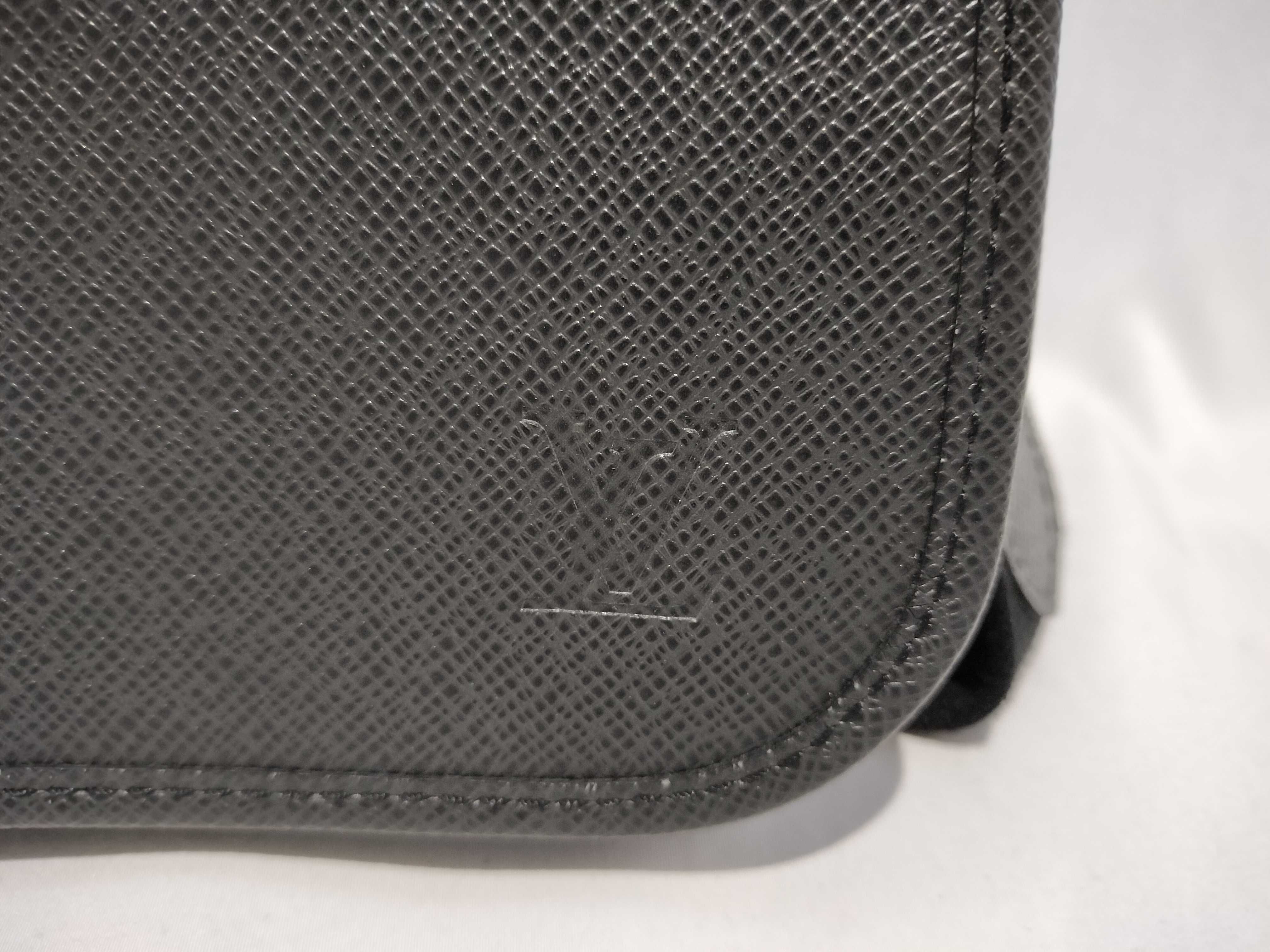 【水曜終了】(10697_0045)LOUIS VUITTON タイガ アンドレ ショルダーバッグ