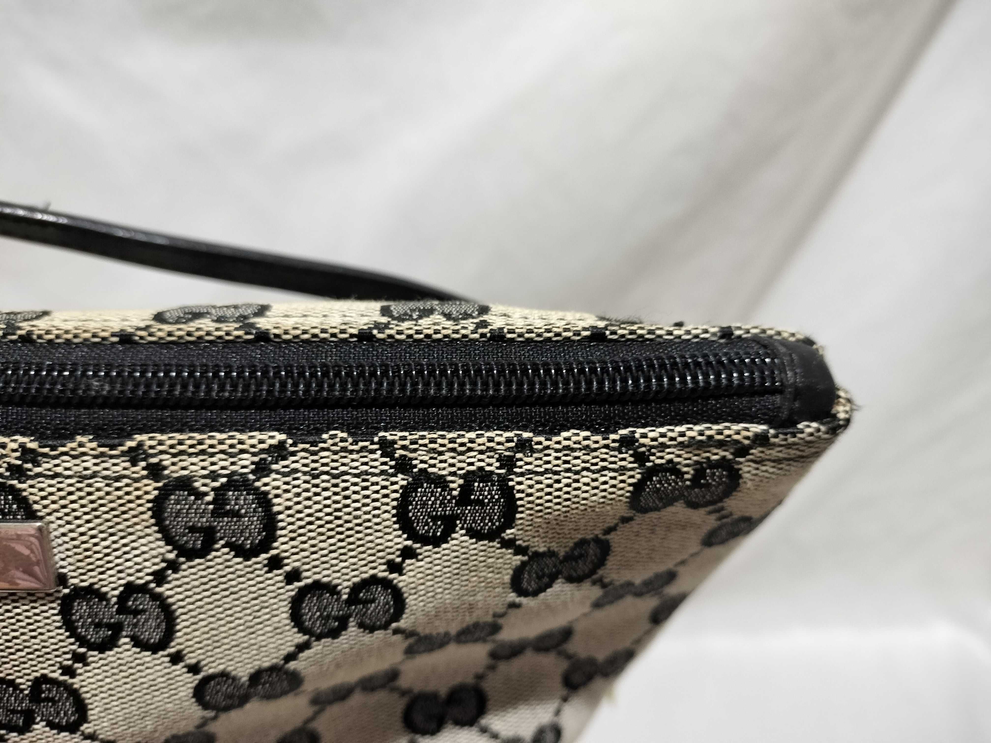 【水曜終了】(10709_0054)GUCCI GGキャンバス バナナポーチ 039・1103.135801 ハンドバッグ