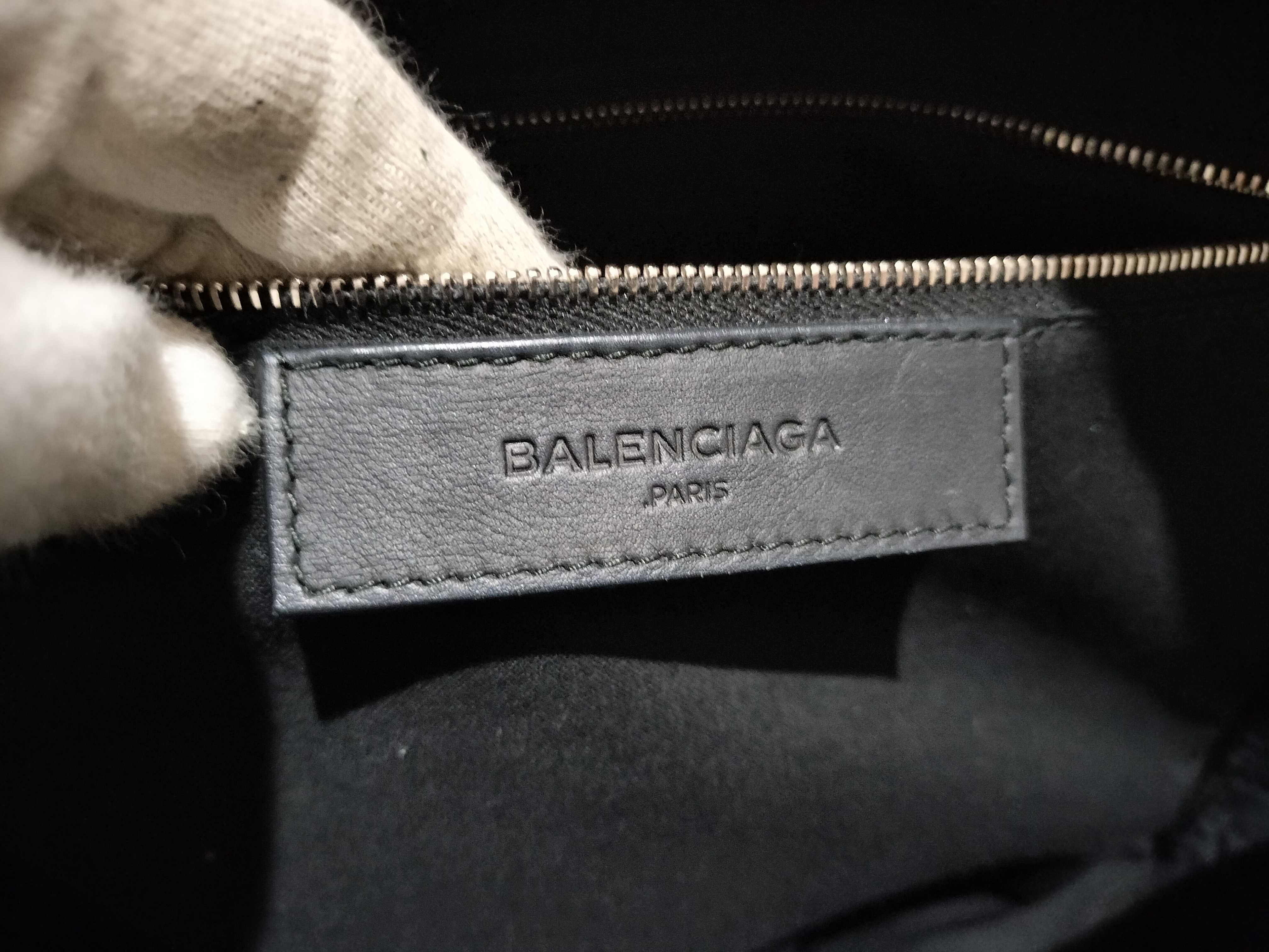 【水曜終了】(10699_0165)BALENCIAGA パンチングロゴ リュック リュックサック