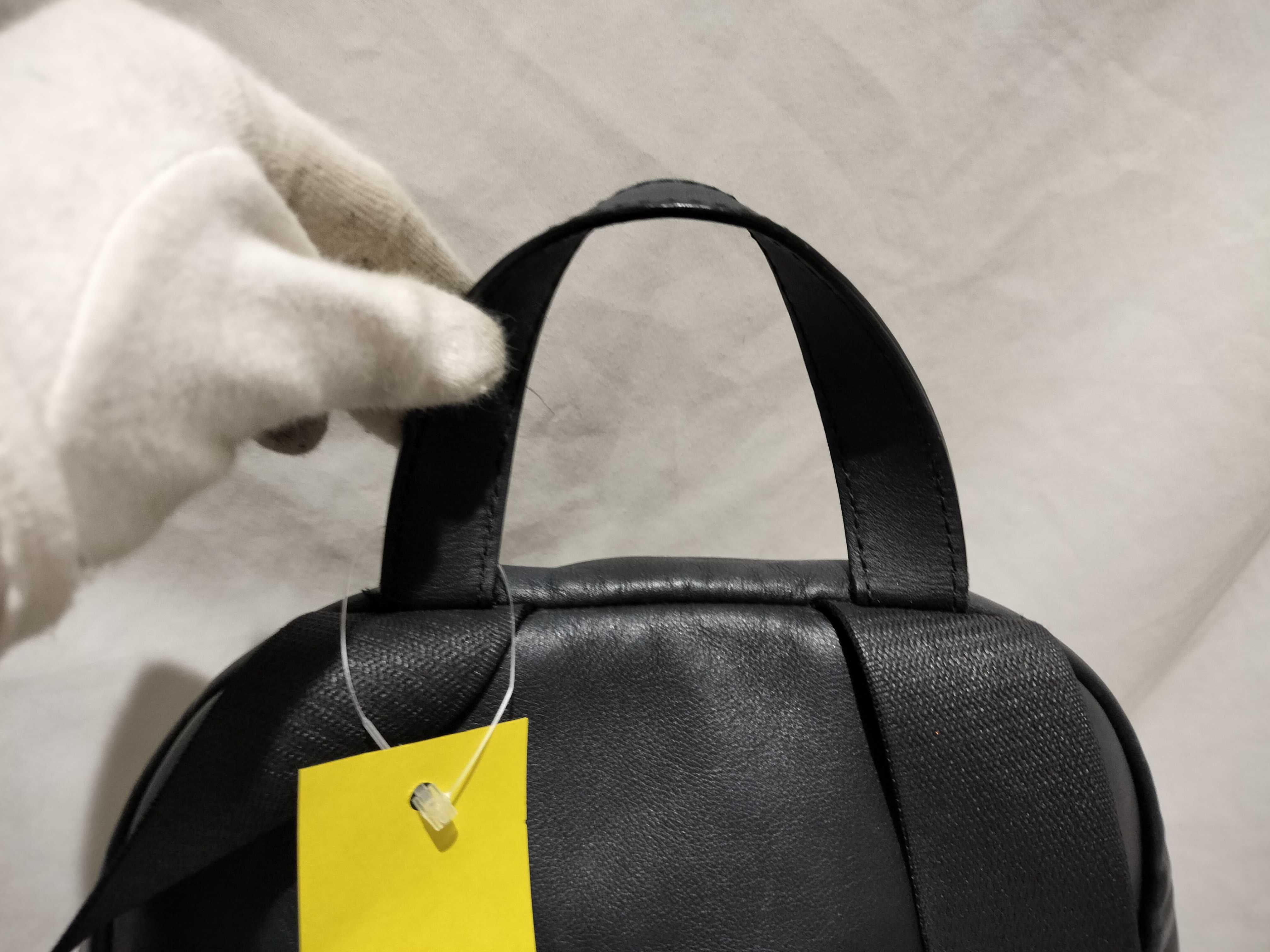 【水曜終了】(10699_0165)BALENCIAGA パンチングロゴ リュック リュックサック