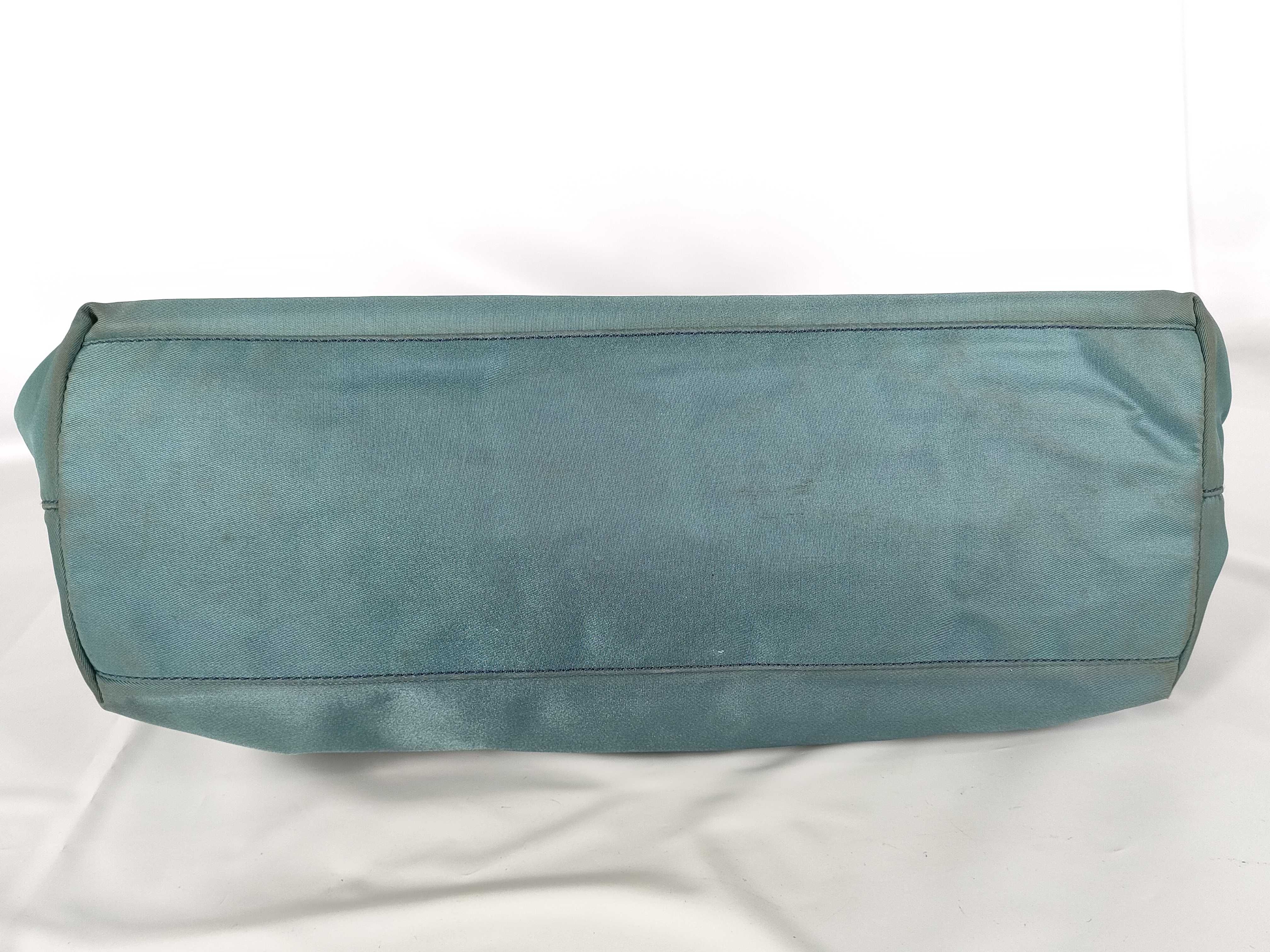 【水曜終了】(10709_0120)PRADA ナイロン トートバッグ 三角ロゴ 水色 ナイロン トートバッグ