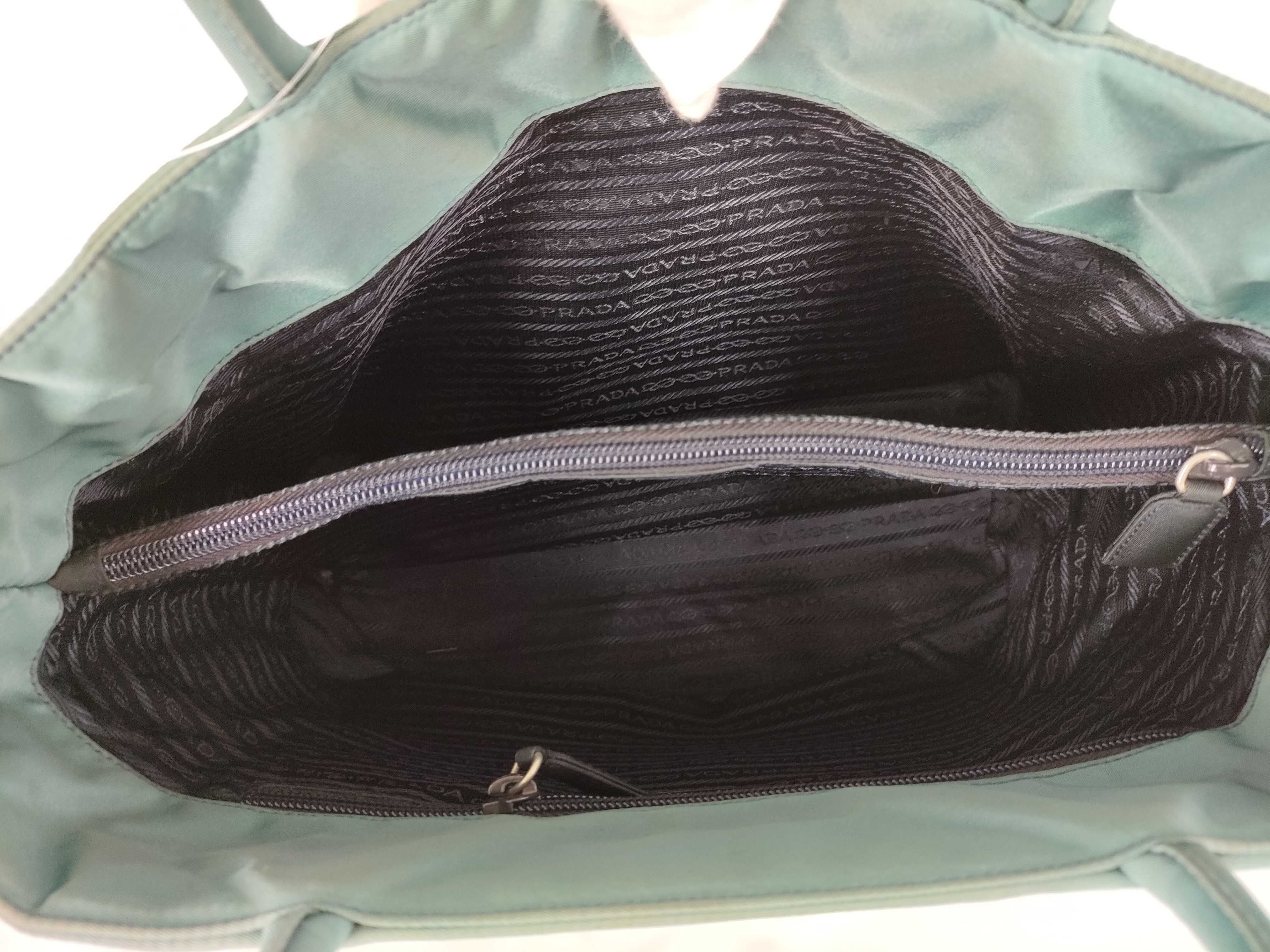 【水曜終了】(10709_0120)PRADA ナイロン トートバッグ 三角ロゴ 水色 ナイロン トートバッグ