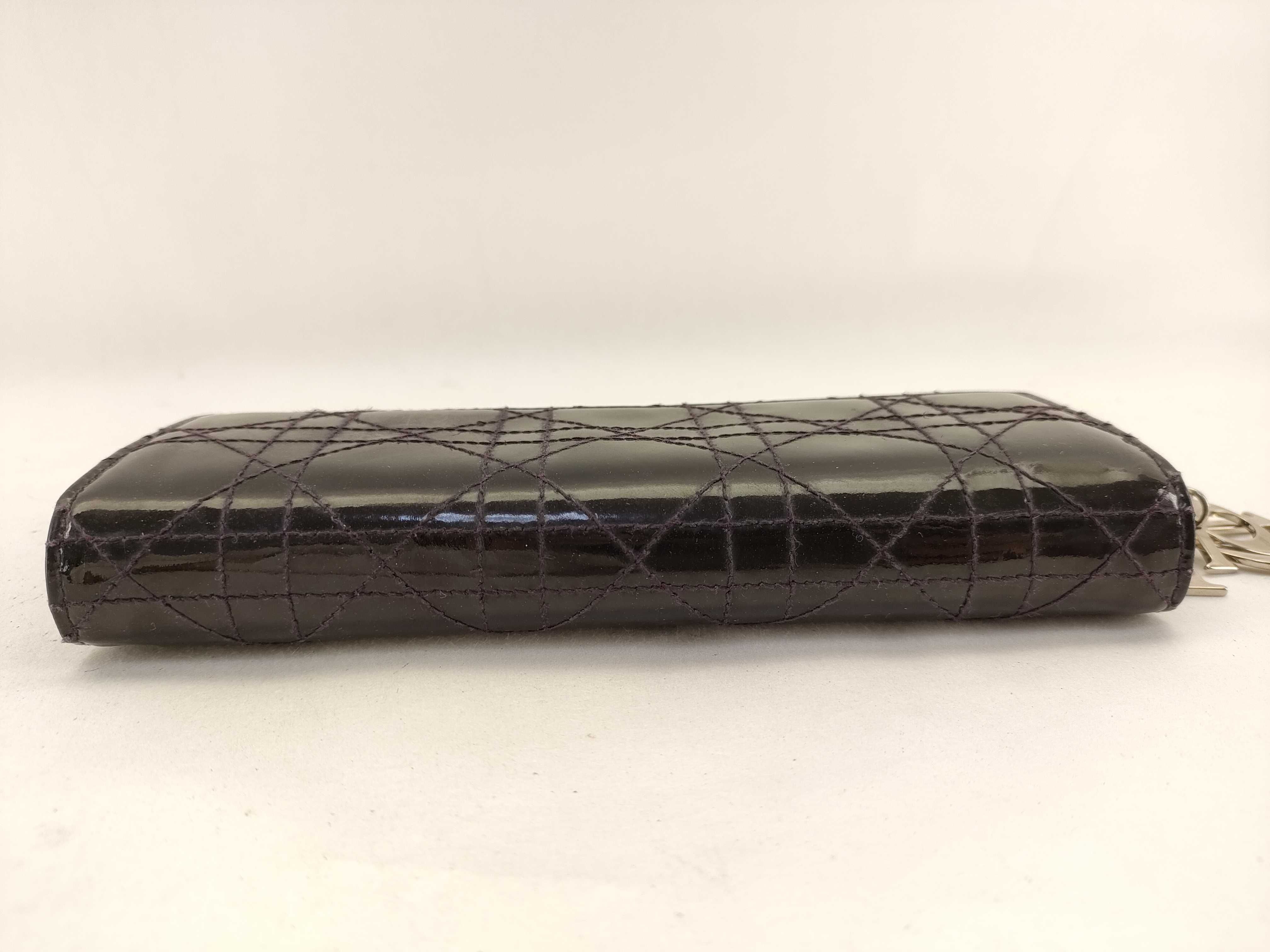 【水曜終了】(10700_0192)Dior レディディオール カナージュ エナメル財布 財布