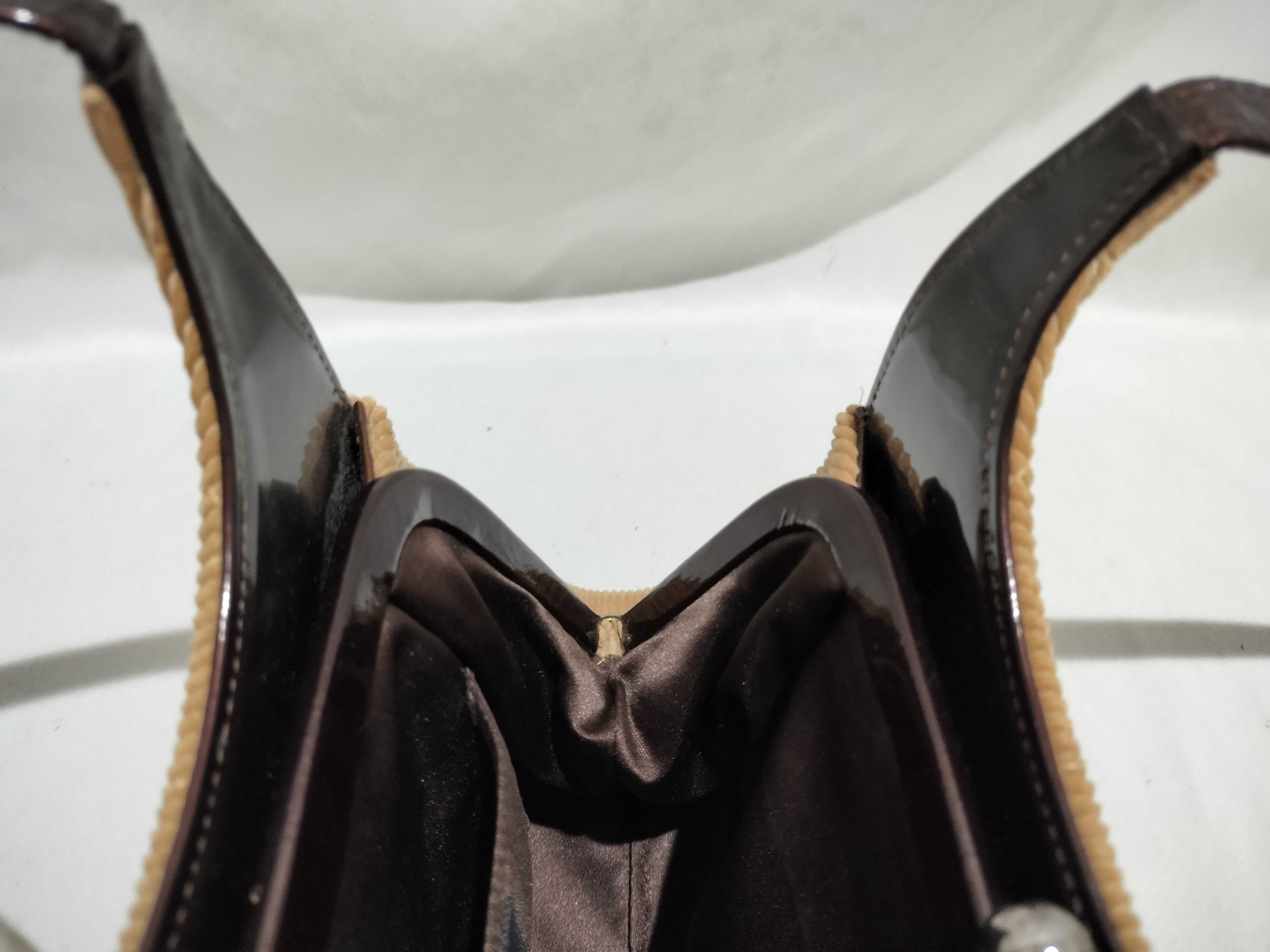 【水曜終了】(10707_0027)CHANEL チョコバー コーデュロイ/ココマーク/ショルダー ショルダーバッグ