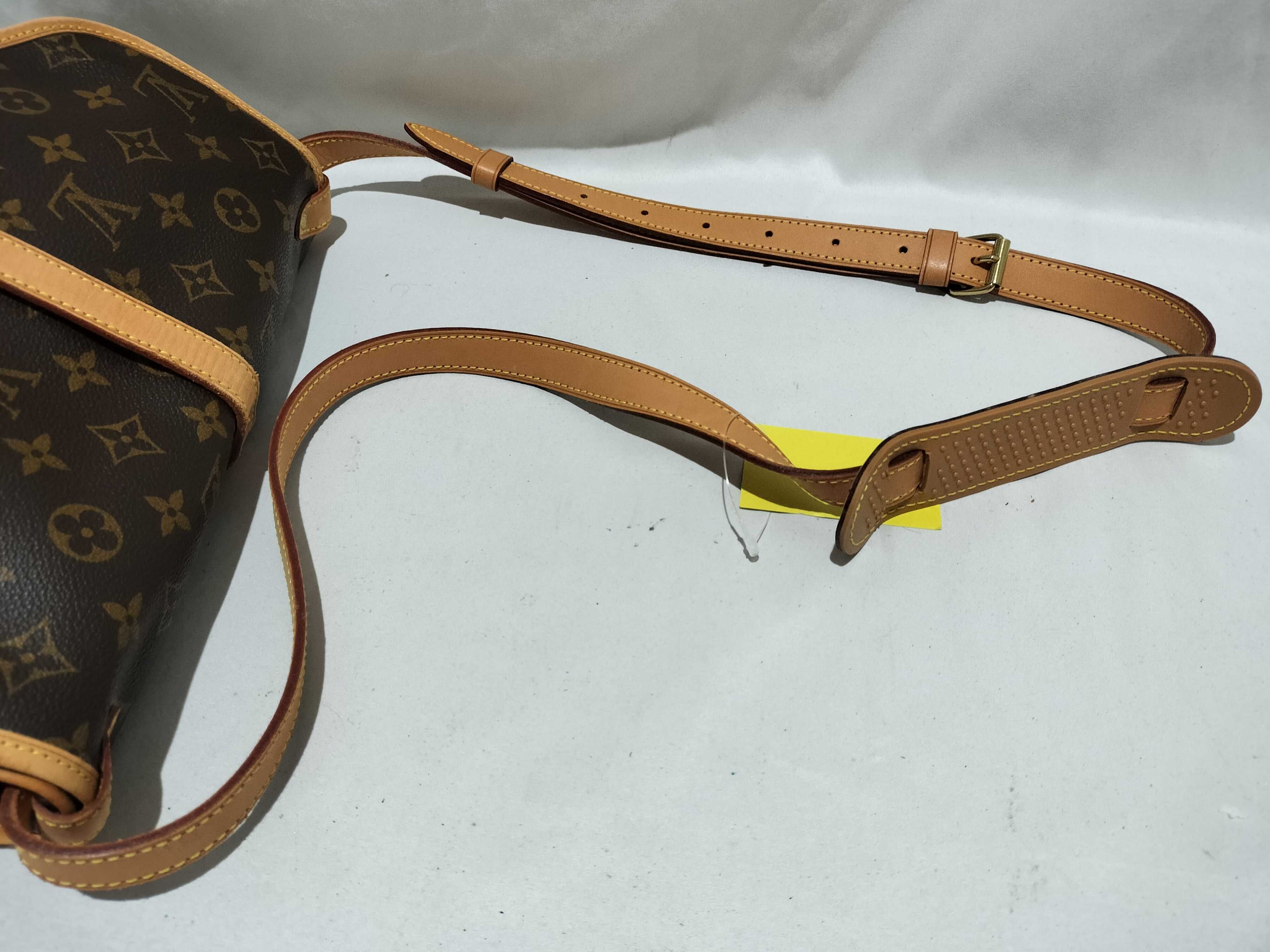 【水曜終了】(10697_0036)LOUIS VUITTON モノグラム M42256 ソミュール30 ショルダーバッグ