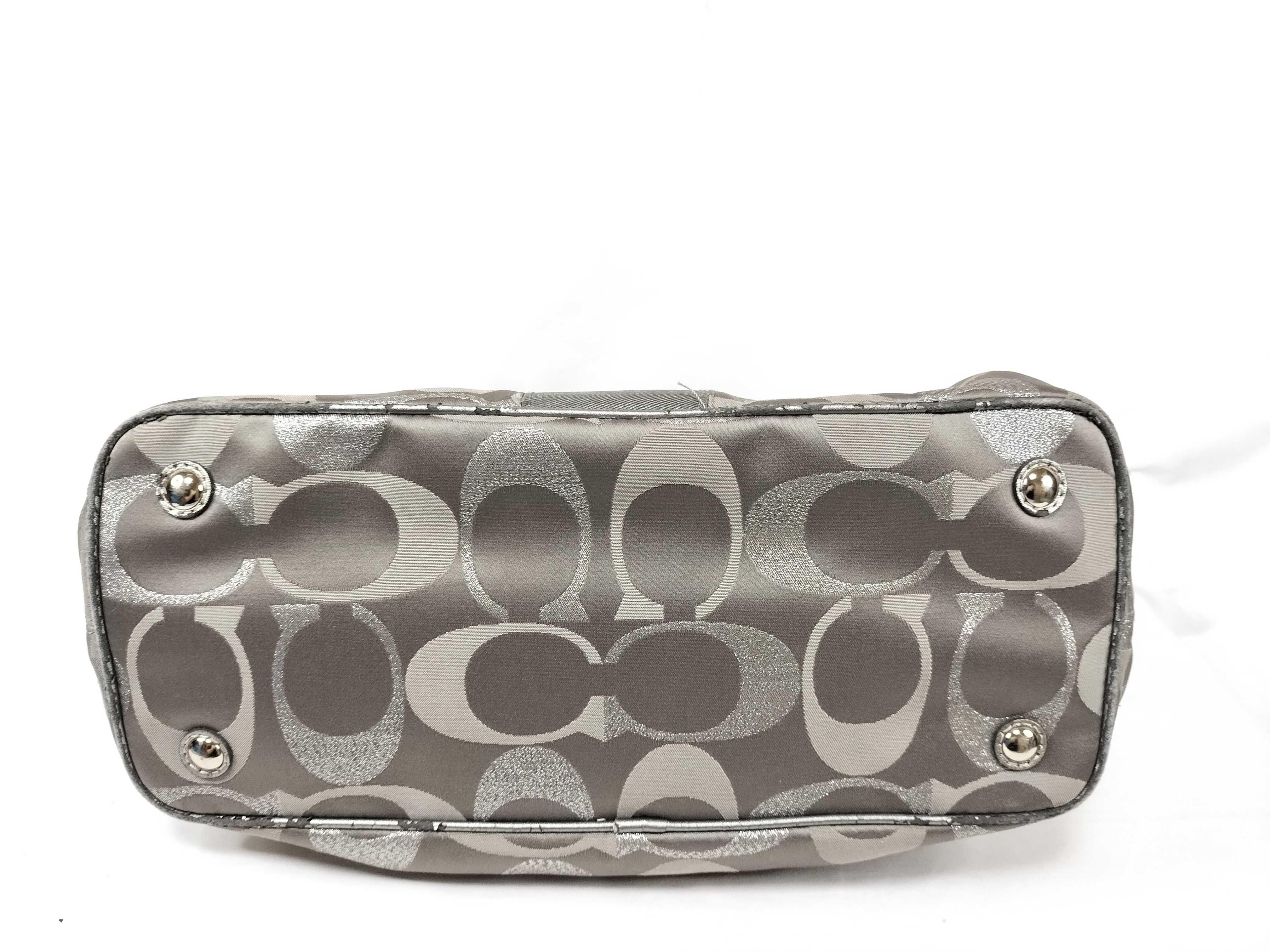 【水曜終了】(10699_0064)COACH シグネチャー F20427 ガマ口 ハンドバッグ トートバッグ