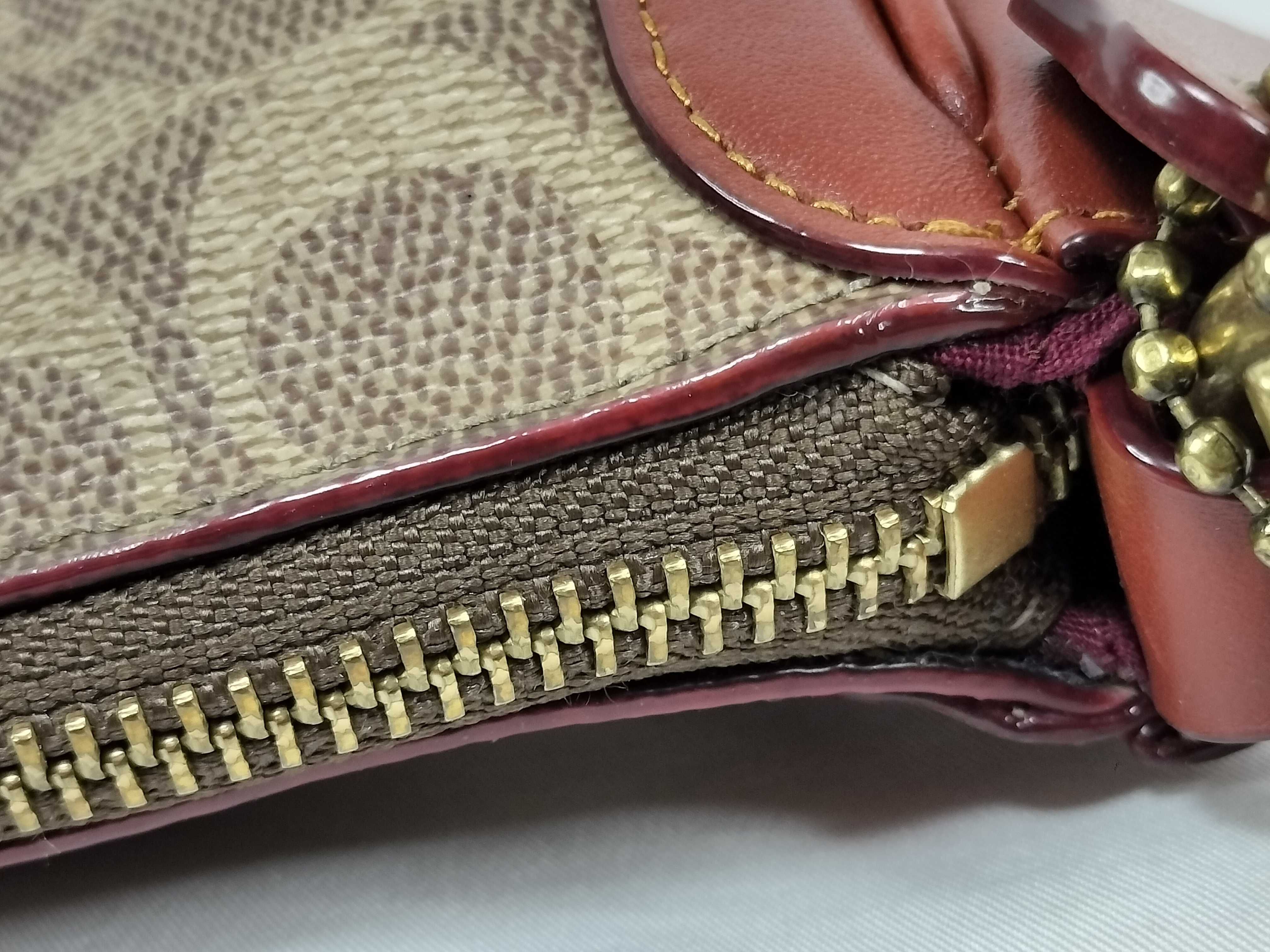 【水曜終了】(10698_0075)COACH シグネチャー 38580 サットンホーボー ハンドバッグ