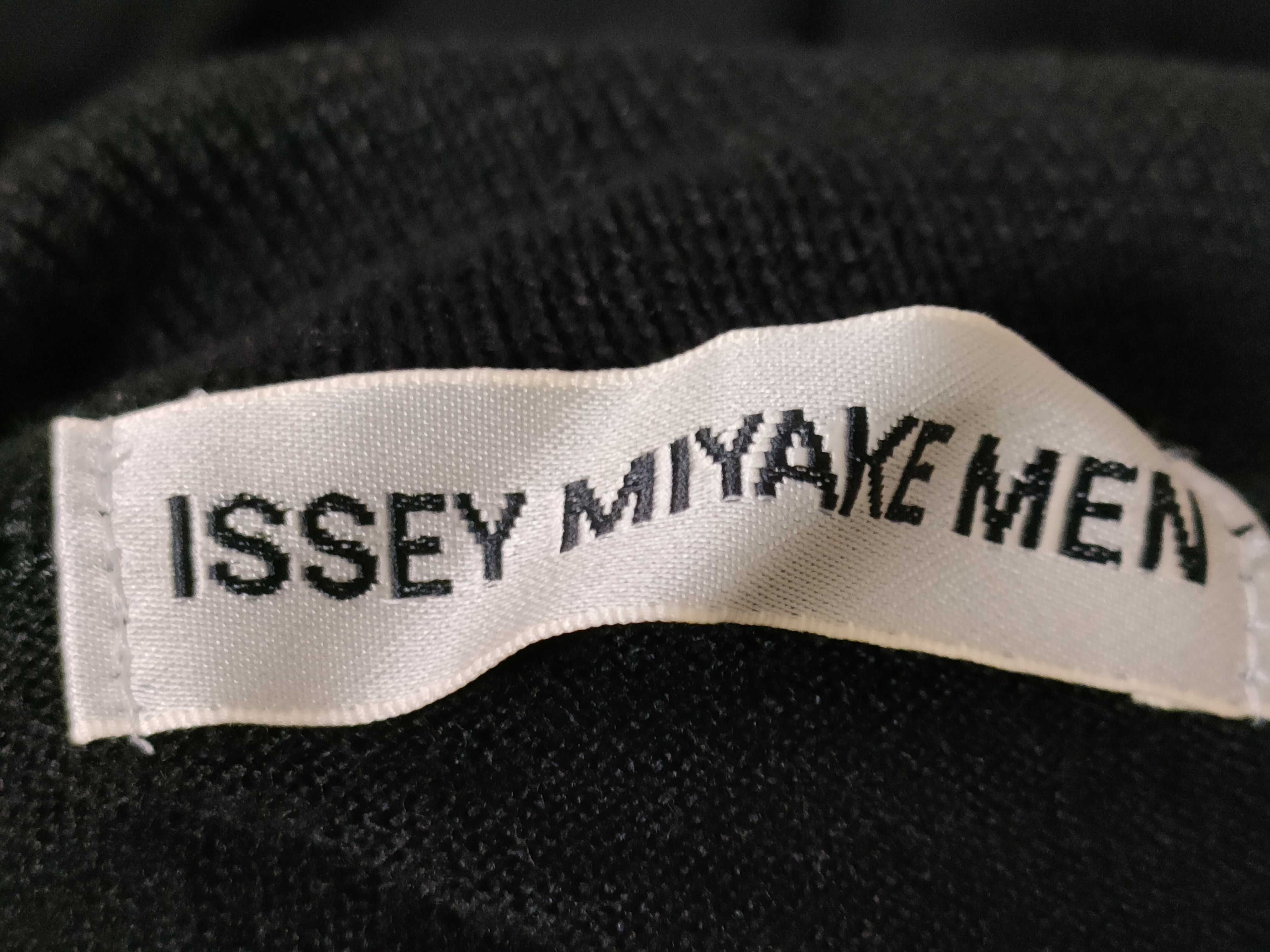 日曜終了(10743_0016)▼ISSEY MIYAKE ニットトップス/パンツ