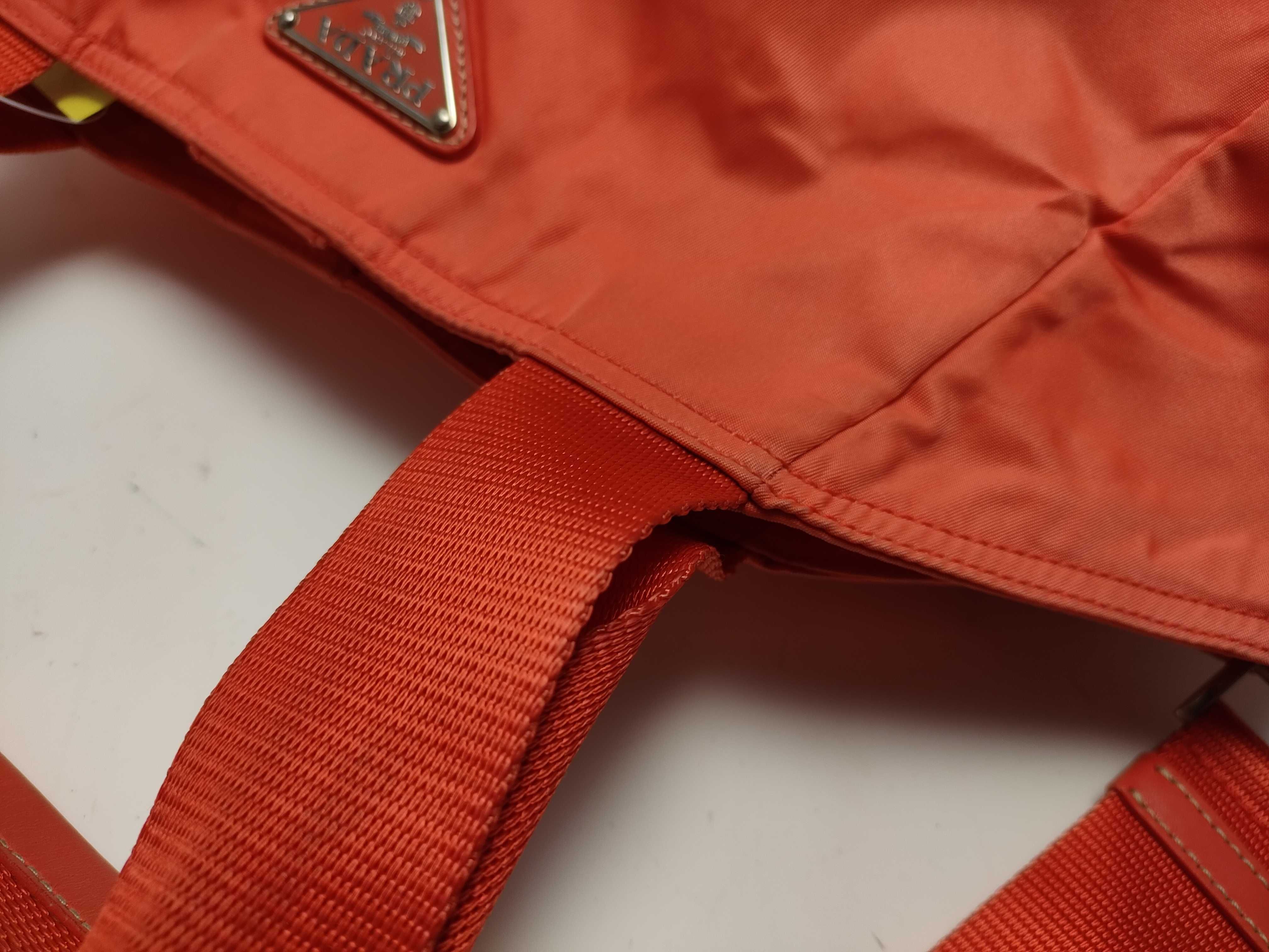 【水曜終了】(10827_0040)▼PRADA ナイロン 三角プレート トート ピンク トートバッグ