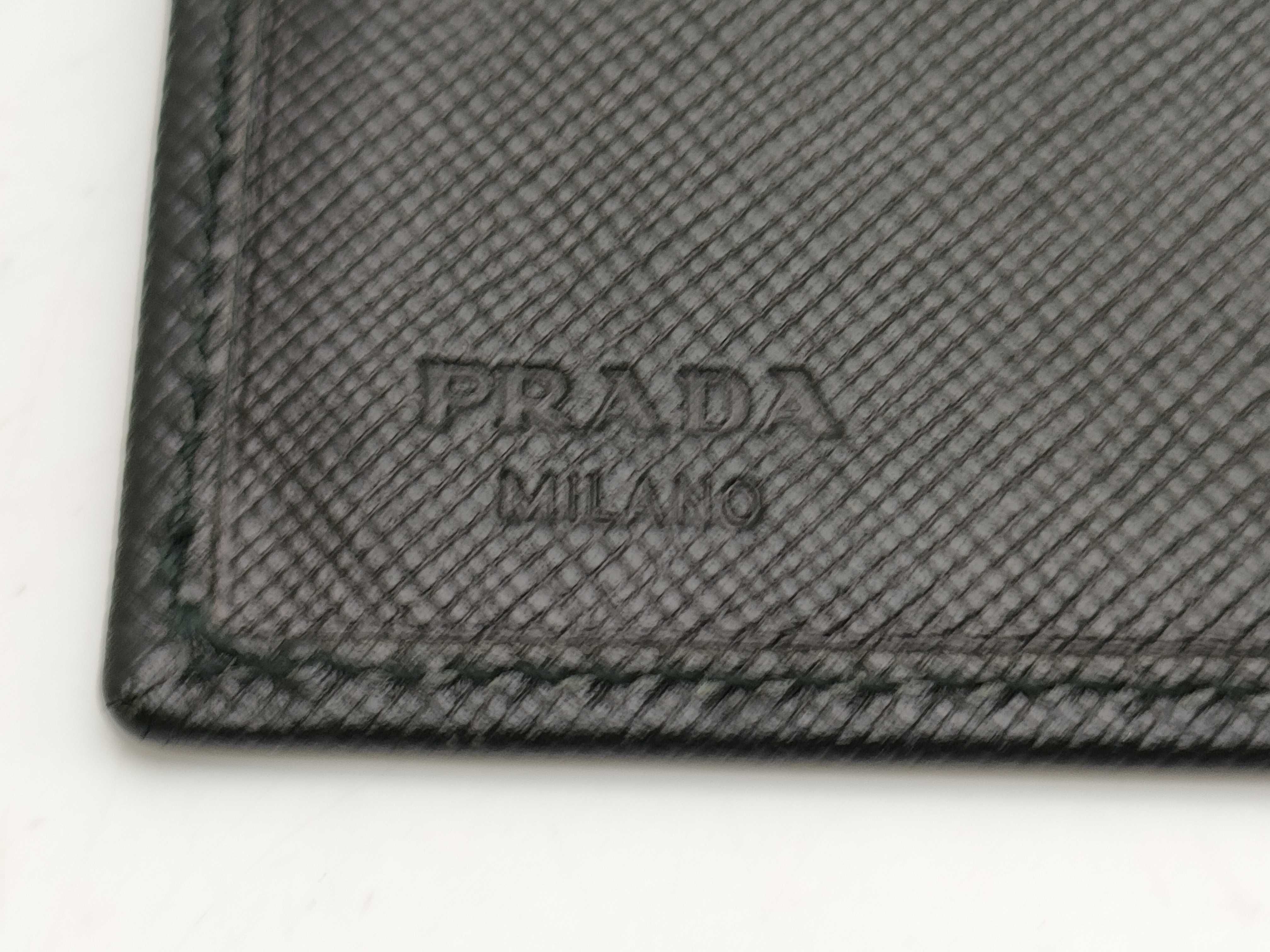【水曜終了】(10827_0053)PRADA サフィアーノ 二つ折り財布 財布