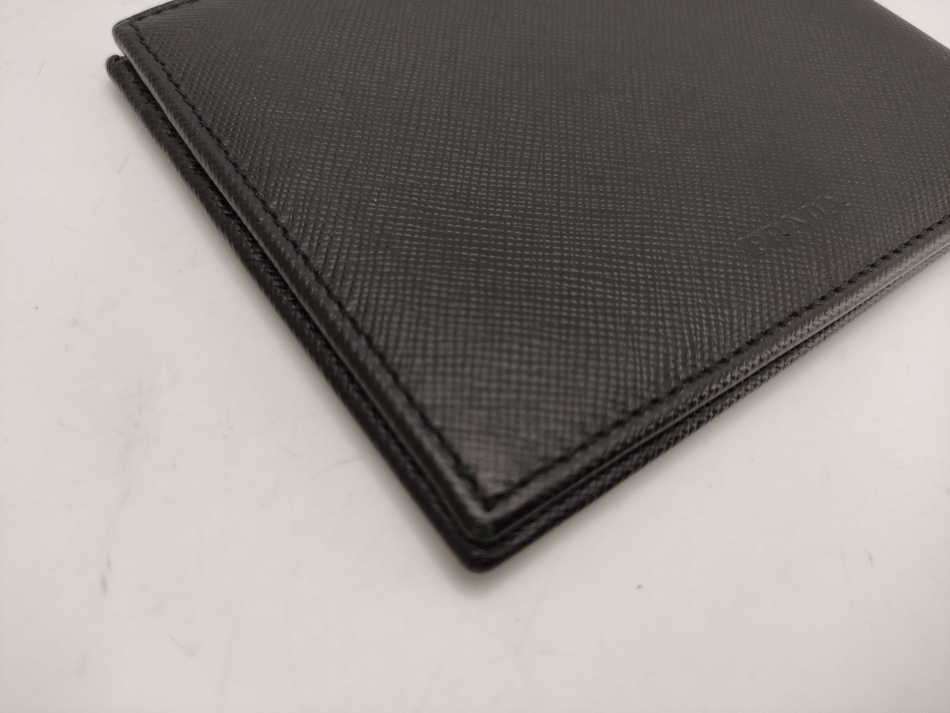 【水曜終了】(10827_0053)PRADA サフィアーノ 二つ折り財布 財布