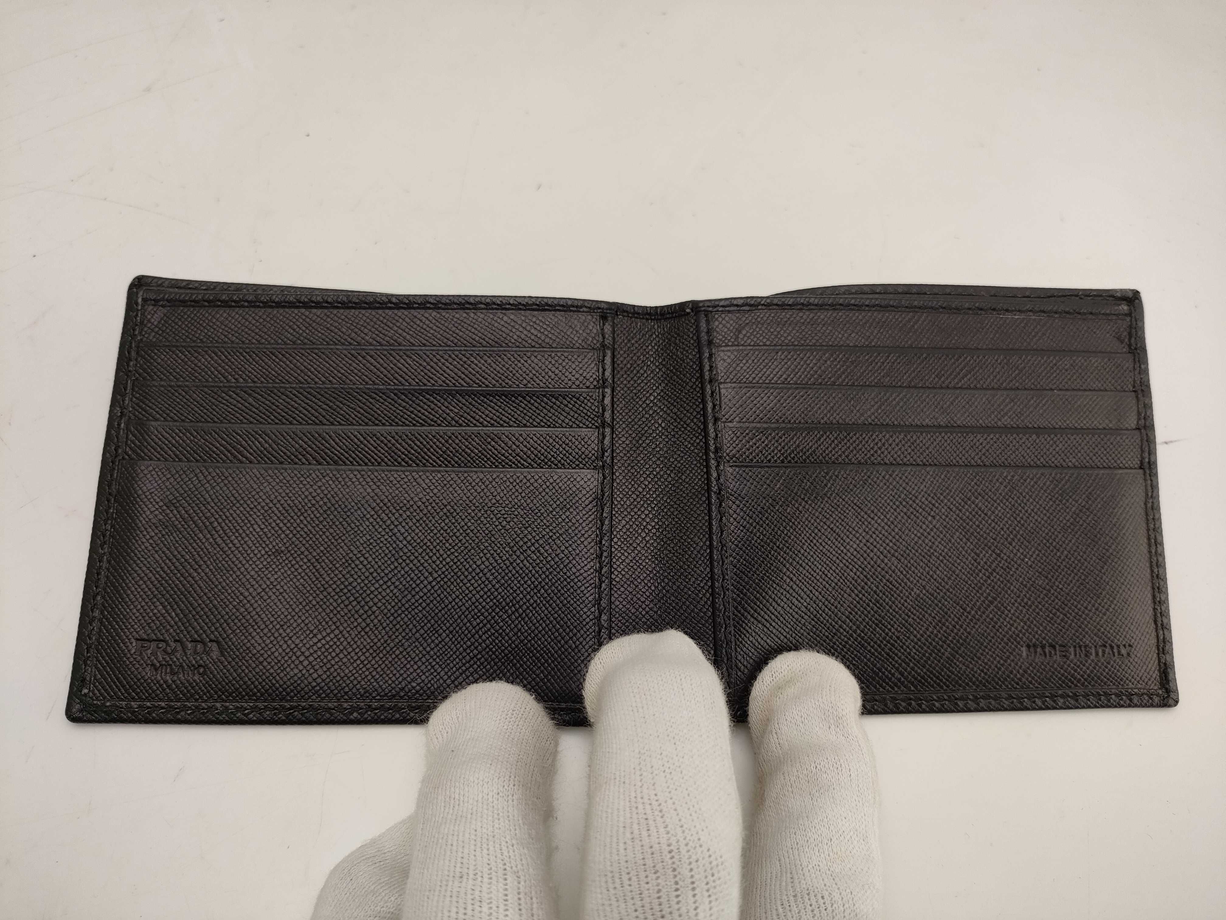 【水曜終了】(10827_0053)PRADA サフィアーノ 二つ折り財布 財布