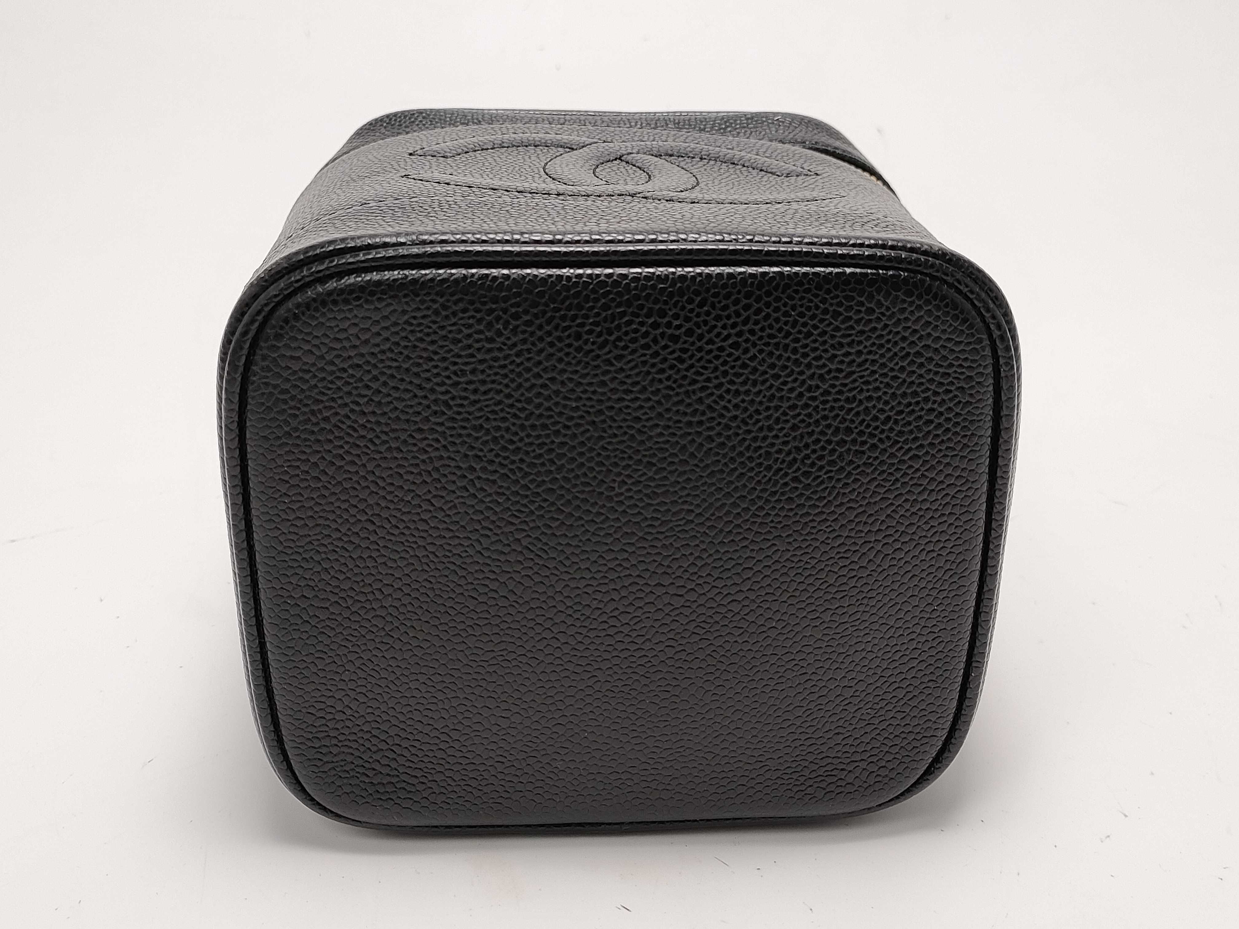 【水曜終了】(10814_0026)CHANEL キャビアスキン バニティ バニティバッグ