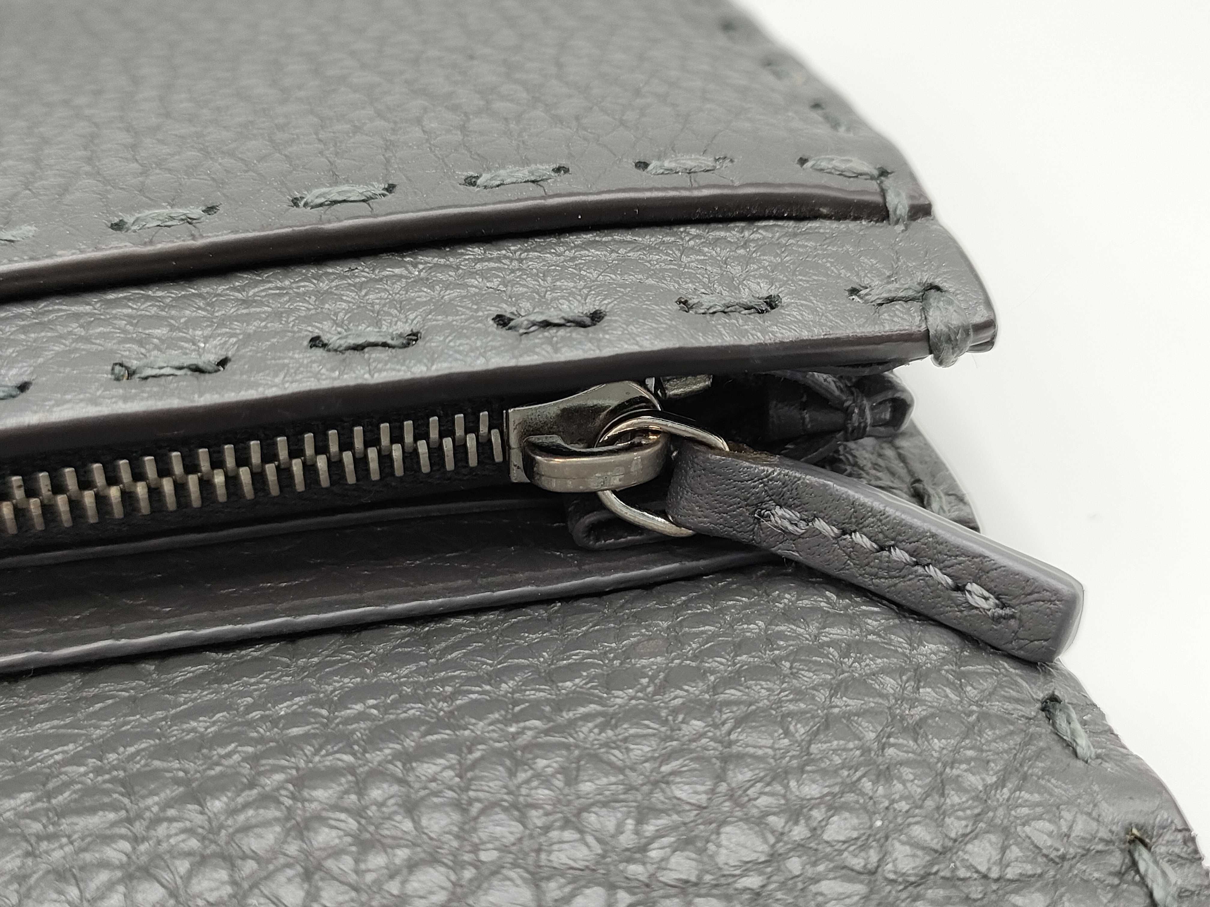 【水曜終了】(10827_0071)FENDI 長財布 財布