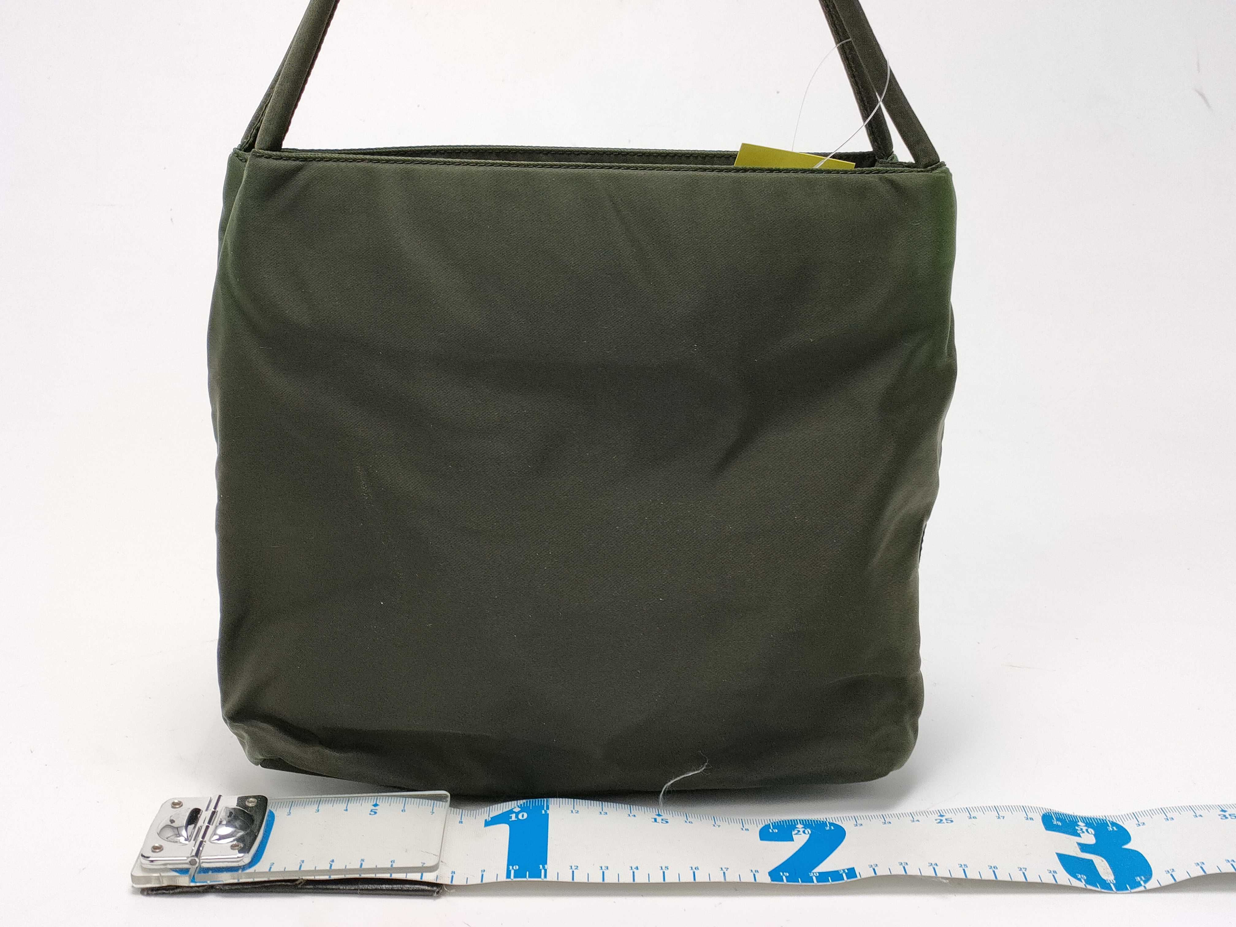 【水曜終了】(10827_0057)PRADA ナイロン カーキ トート B6243 ショルダーバッグ