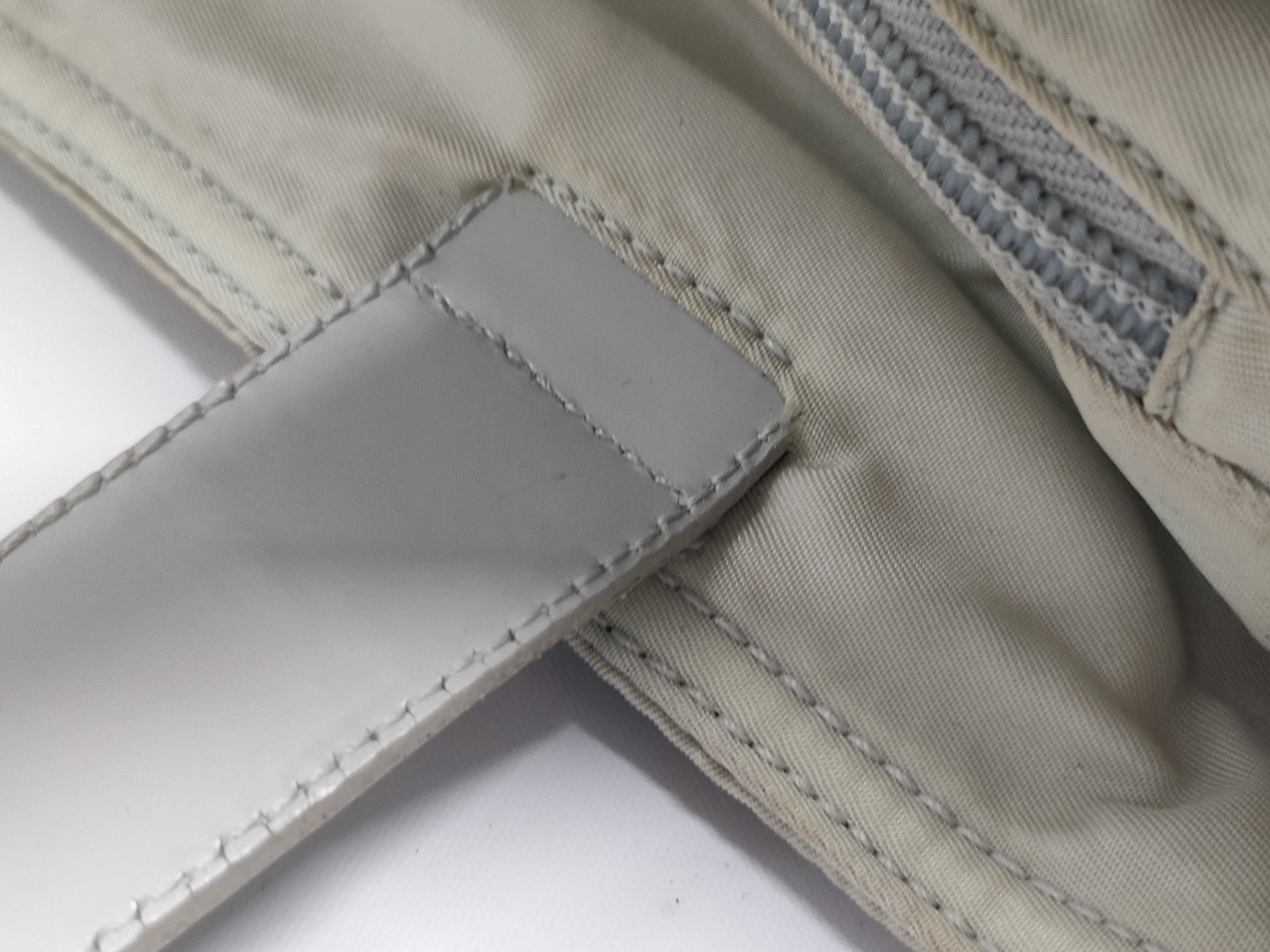 【水曜終了】(10827_0085)PRADA ナイロン 三角プレートトートバッグ トートバッグ