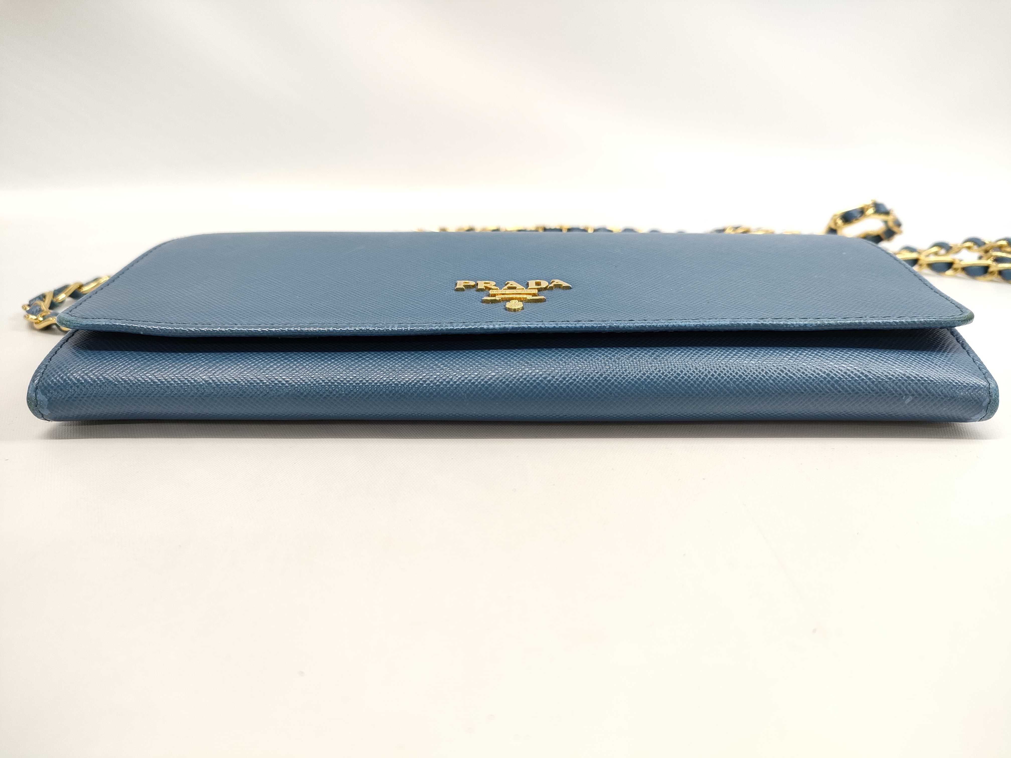 【水曜終了】(10827_0081)PRADA サフィアーノ チェーンウォレット 財布