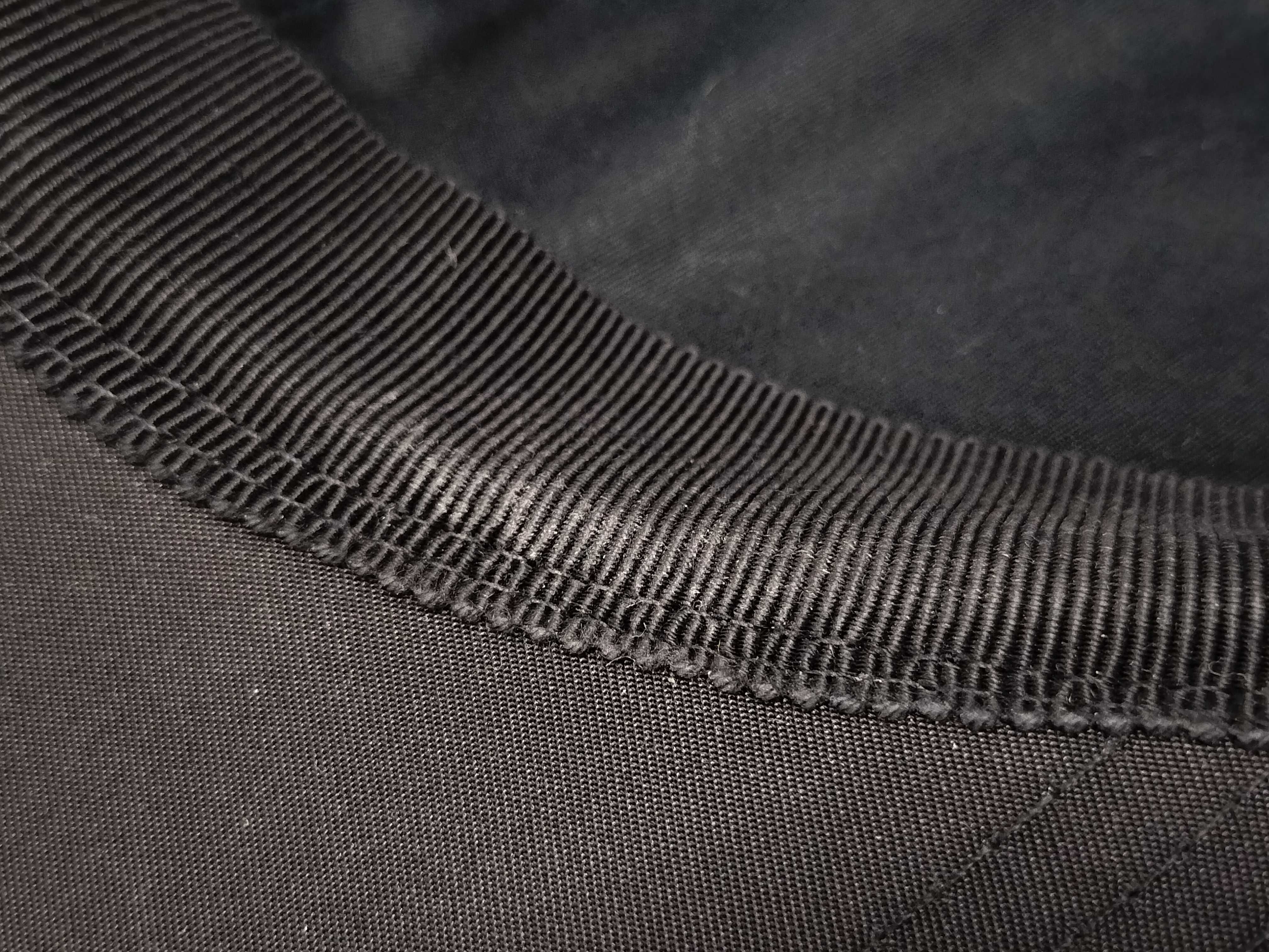 【水曜終了】(10827_0082)PRADA ナイロン キャップ 黒 その他小物