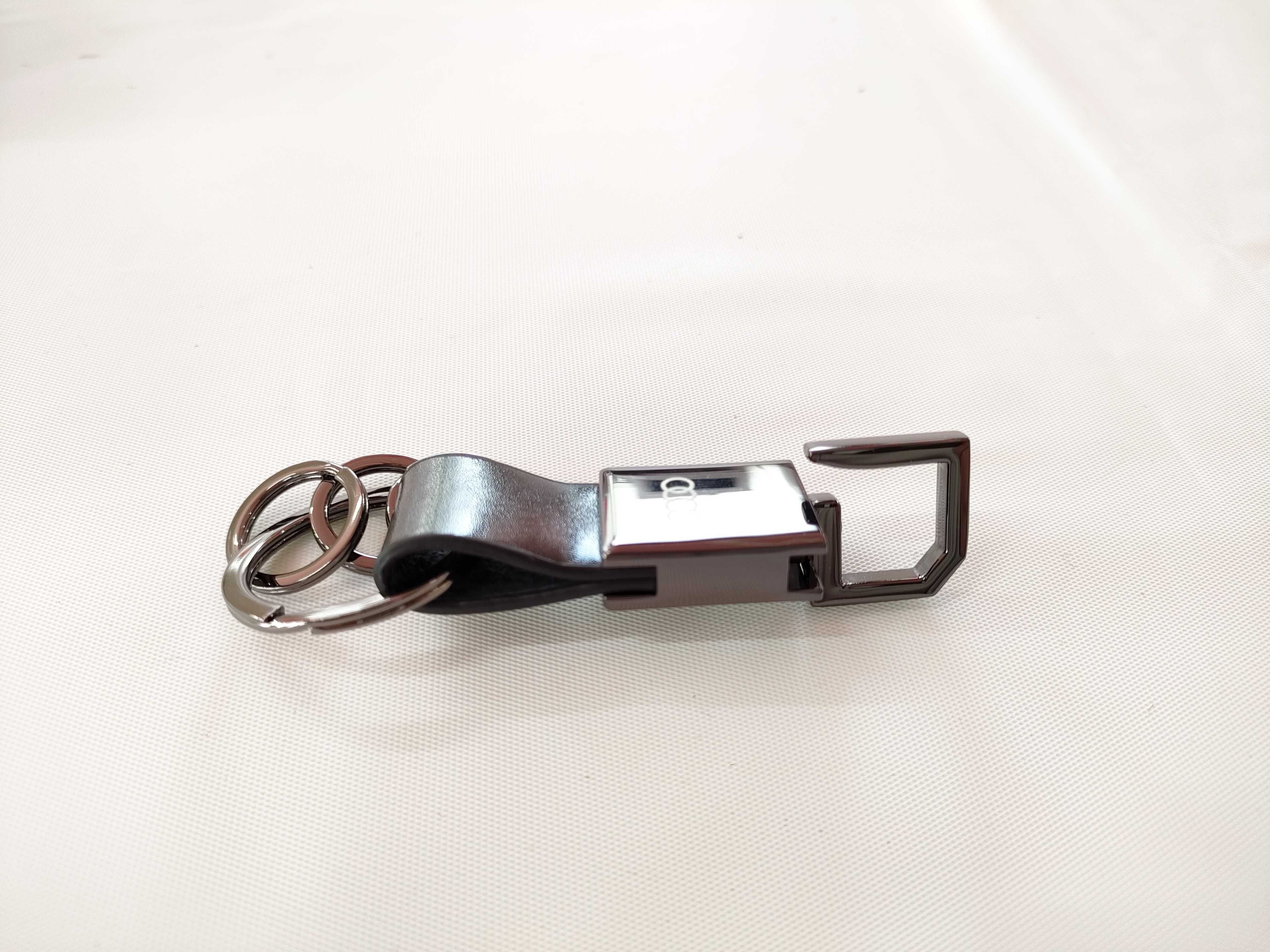 (10931_0967)▼アウディ キーリング/ぬいぐるみ セット その他小物