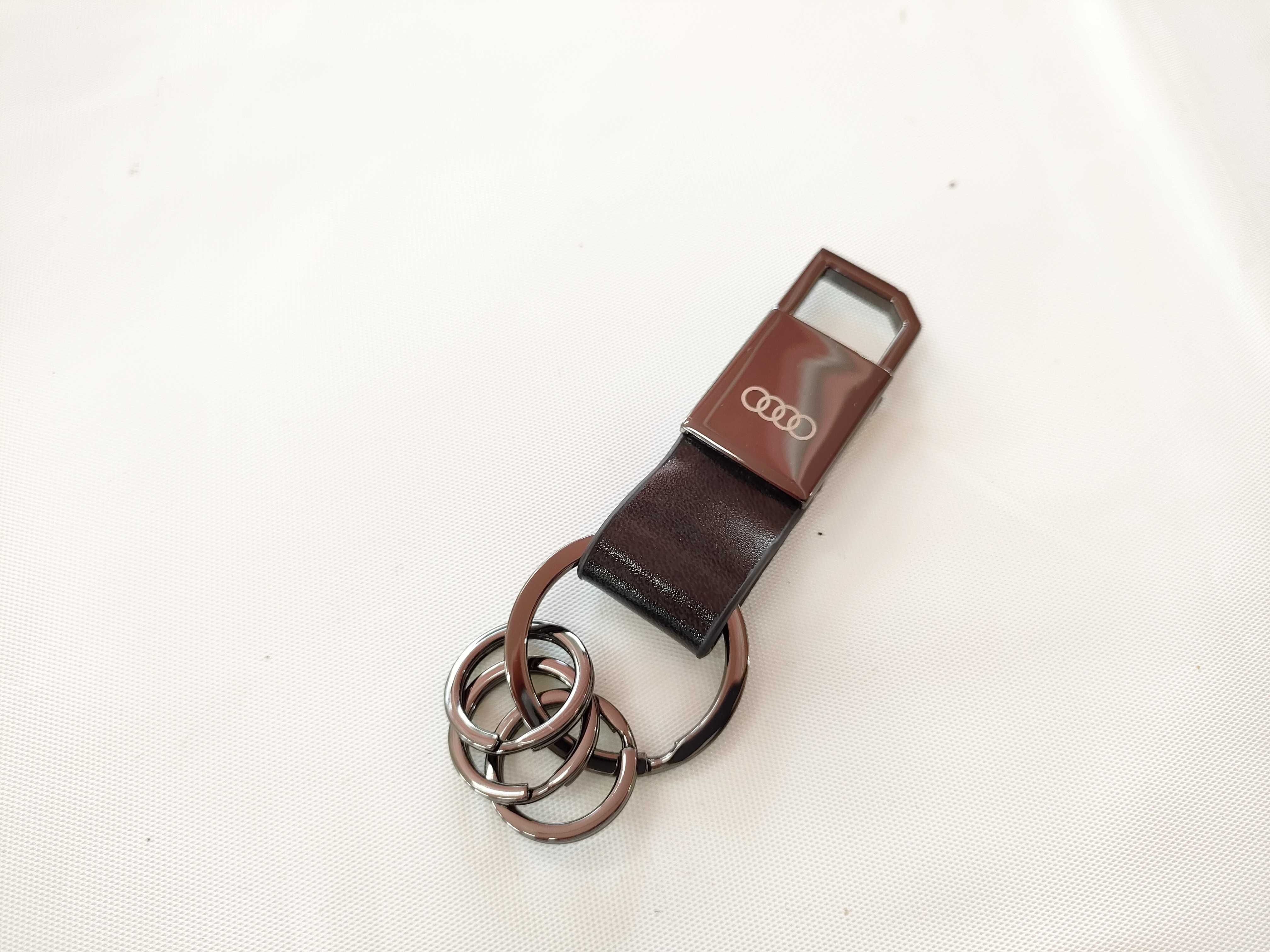 (10931_0967)▼アウディ キーリング/ぬいぐるみ セット その他小物