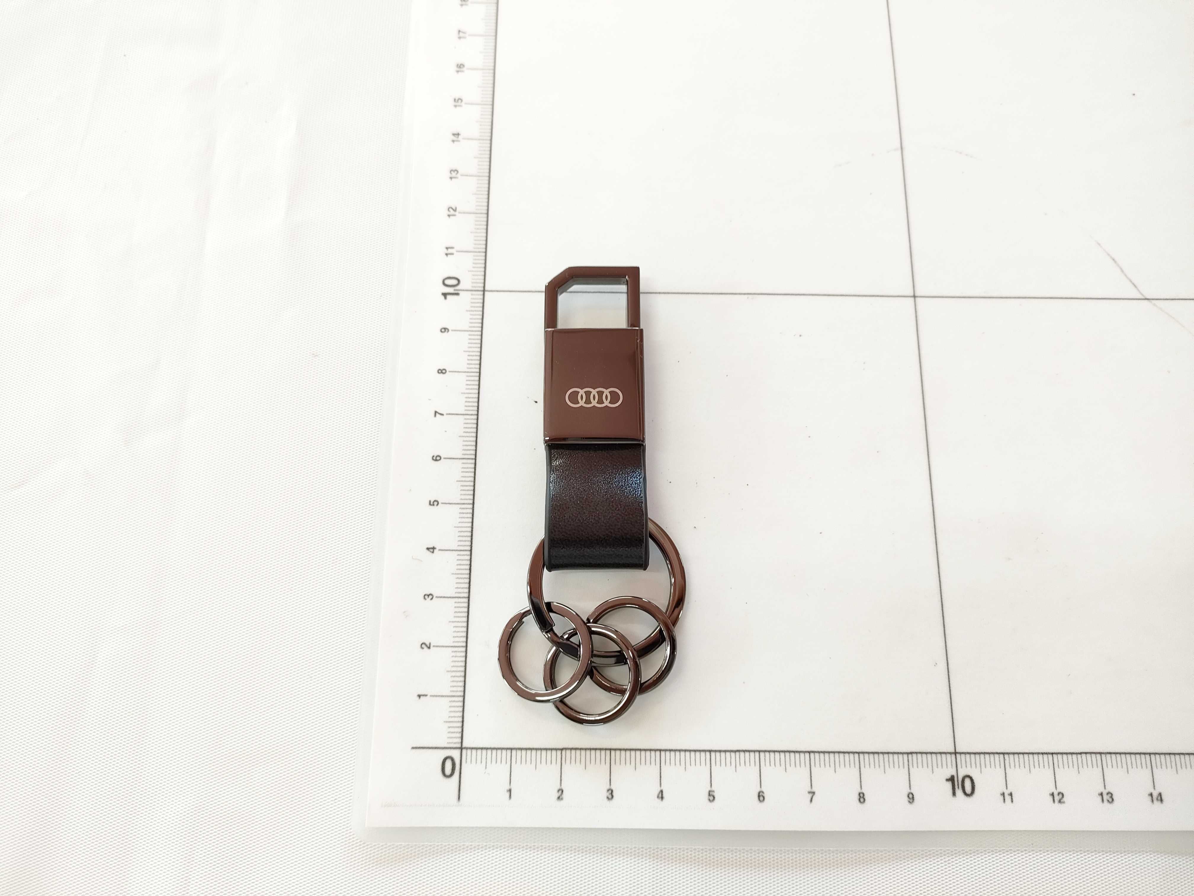 (10931_0967)▼アウディ キーリング/ぬいぐるみ セット その他小物