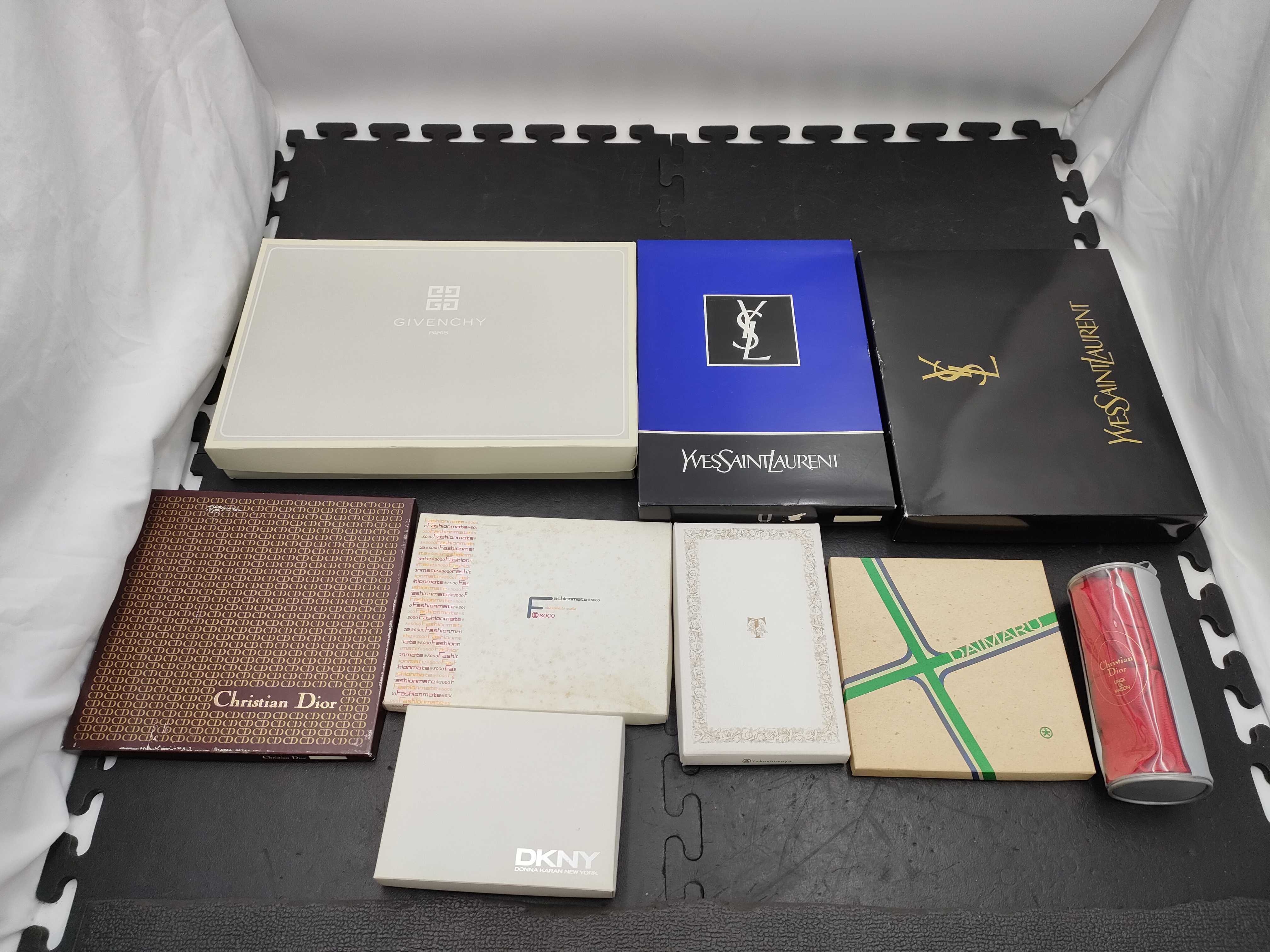 (10931_1028)▼Dior ブランドギフト/ディオールハンカチ等