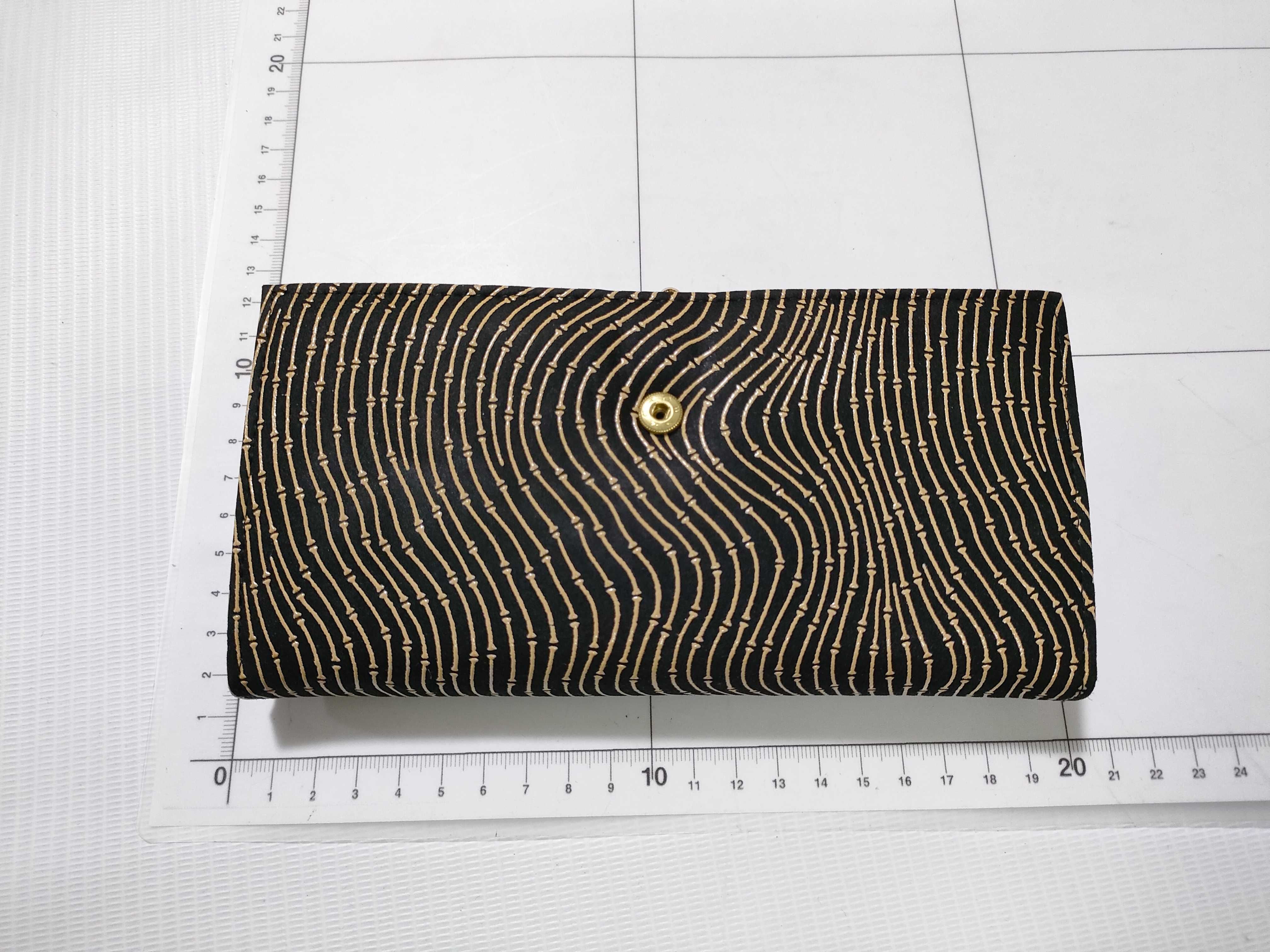 (10931_0939)▼印伝/印傳屋 竹柄 長財布