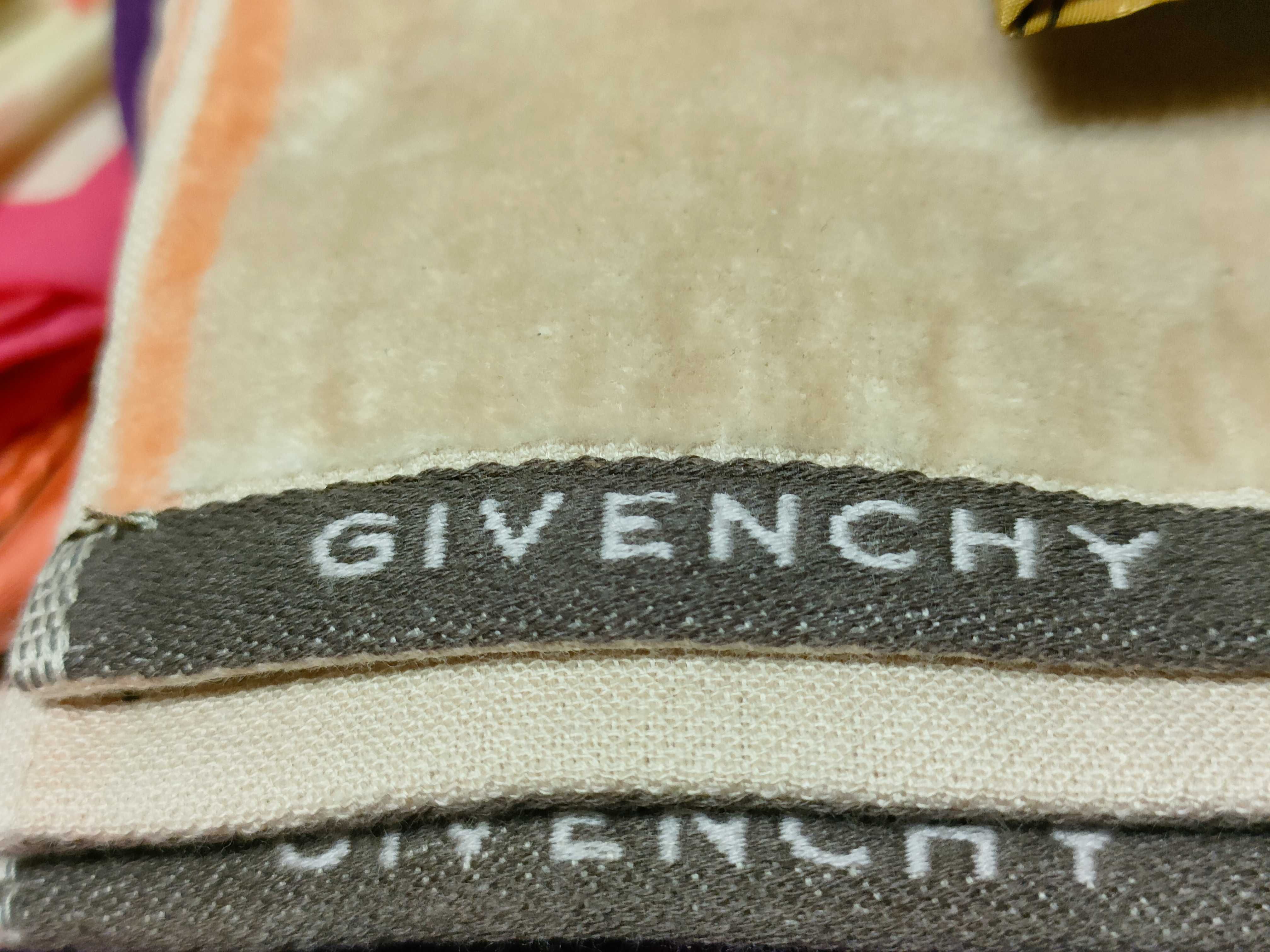 (10922_0025)▼Salvatore Ferragamo サンローランセリーヌバーバリージバンシーマックスマーラ ハンカチスカーフセット