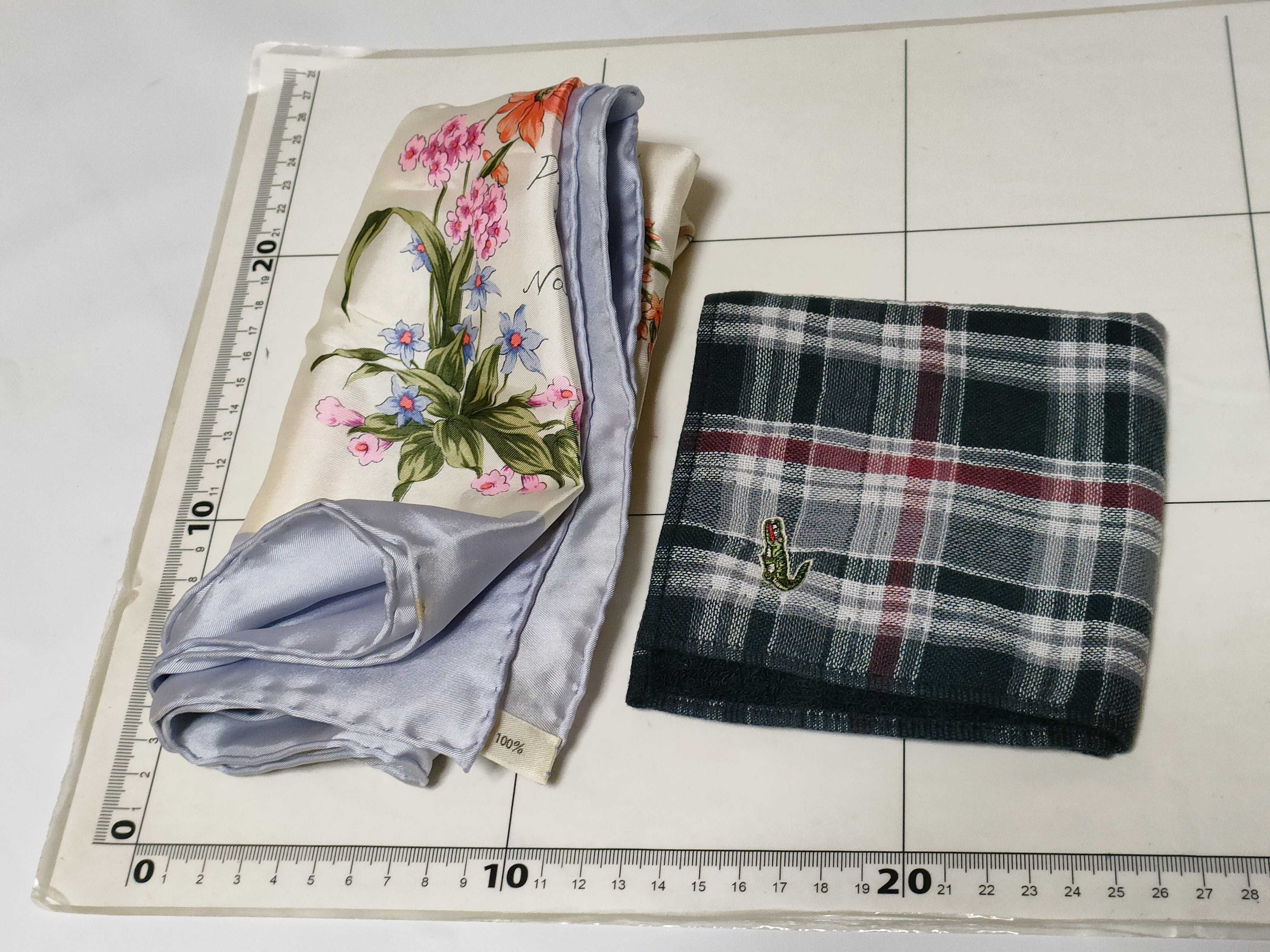 (10922_0025)▼Salvatore Ferragamo サンローランセリーヌバーバリージバンシーマックスマーラ ハンカチスカーフセット