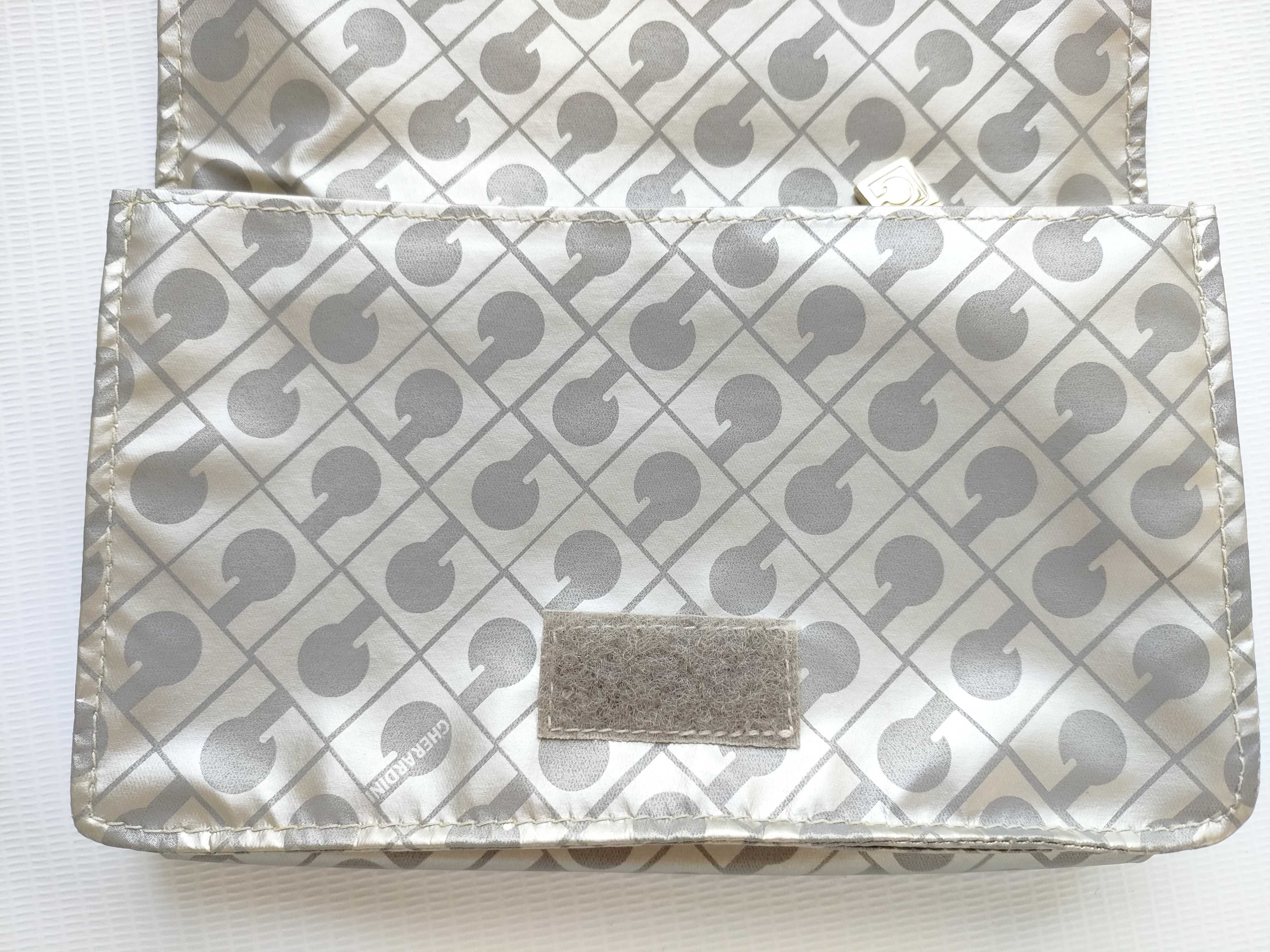 (10931_0846)▼ゲラルディーニ/ポーチ/2点 その他小物