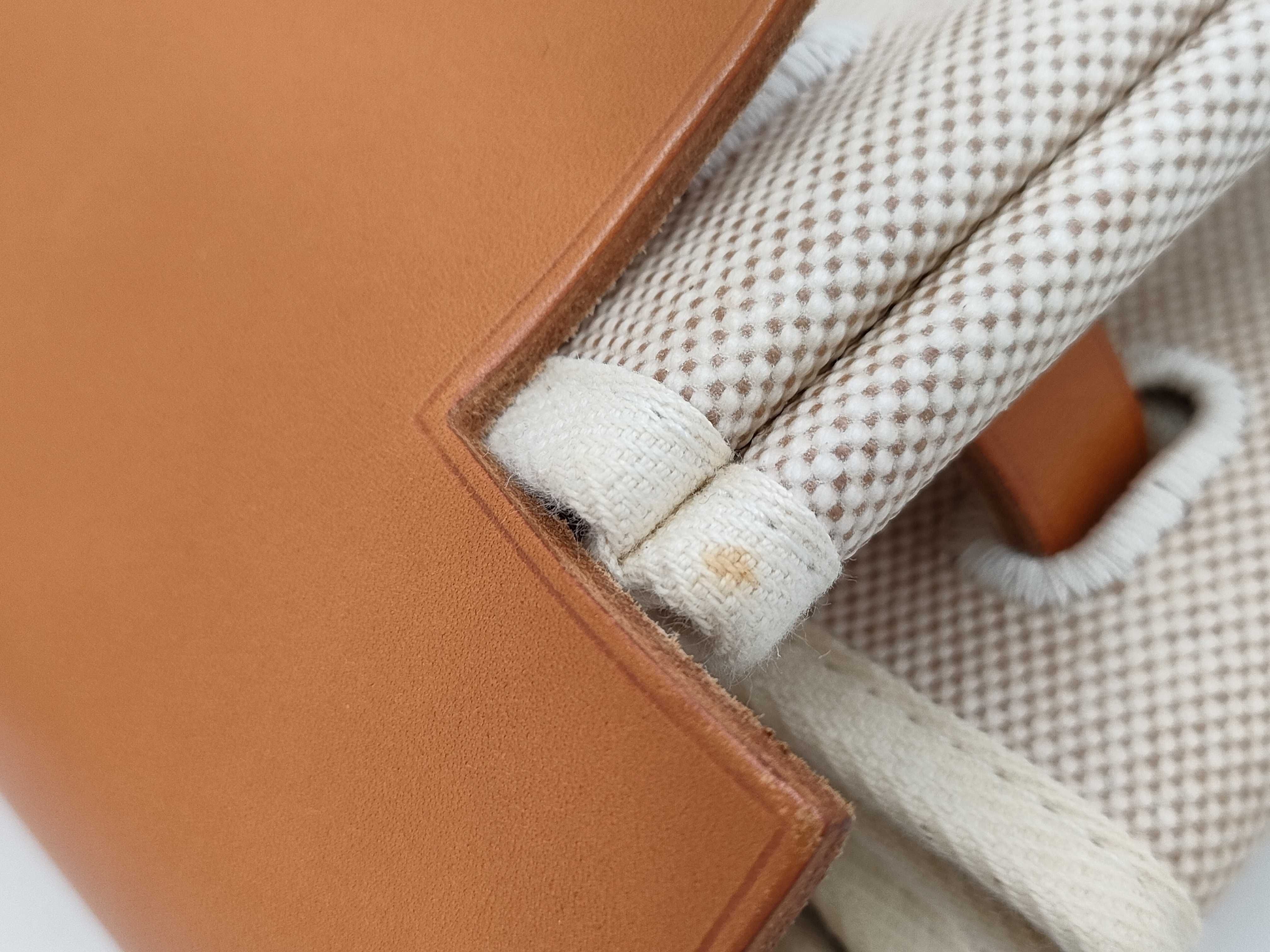 【水曜終了】(10944_0007)CHANEL カーフ 22 シャイニー ショルダーバッグ